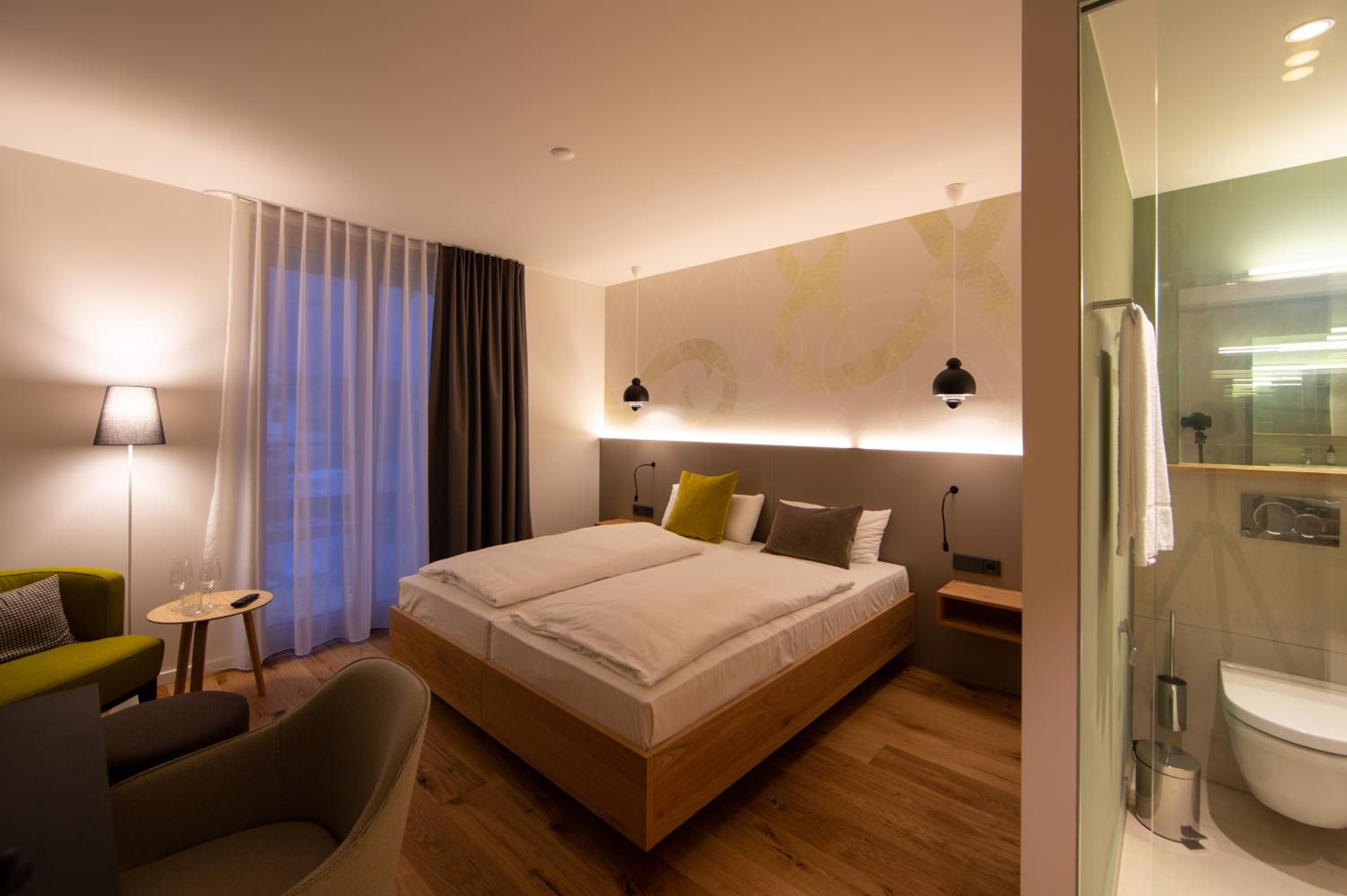 Double Room - Photo 2