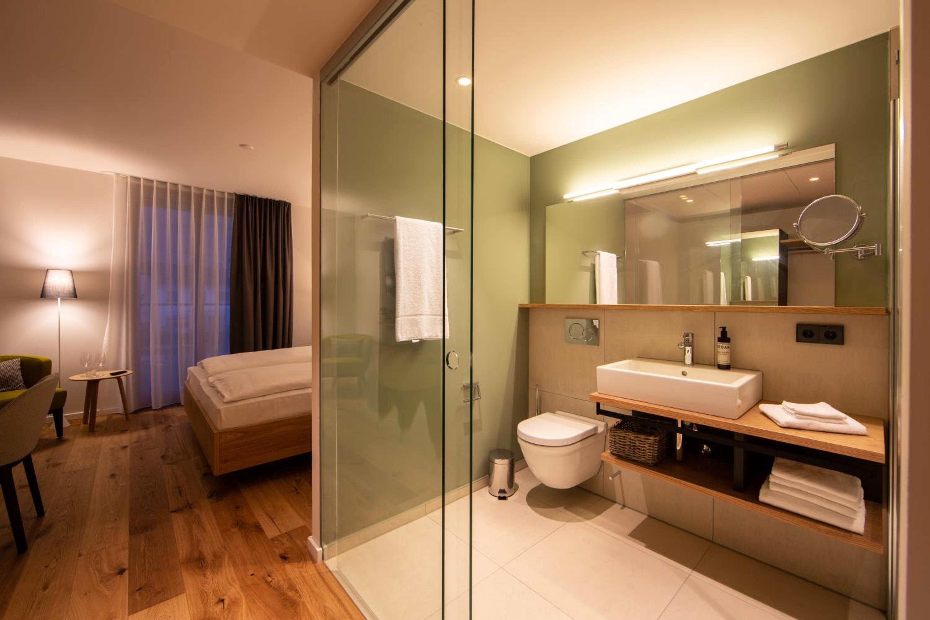 Double Room - Photo 3