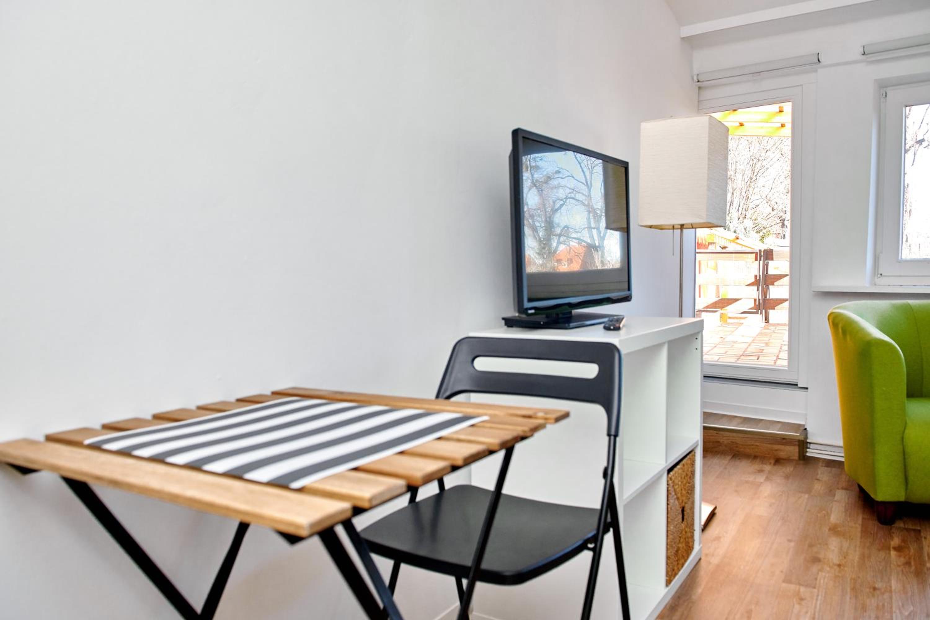Studio with Garden View