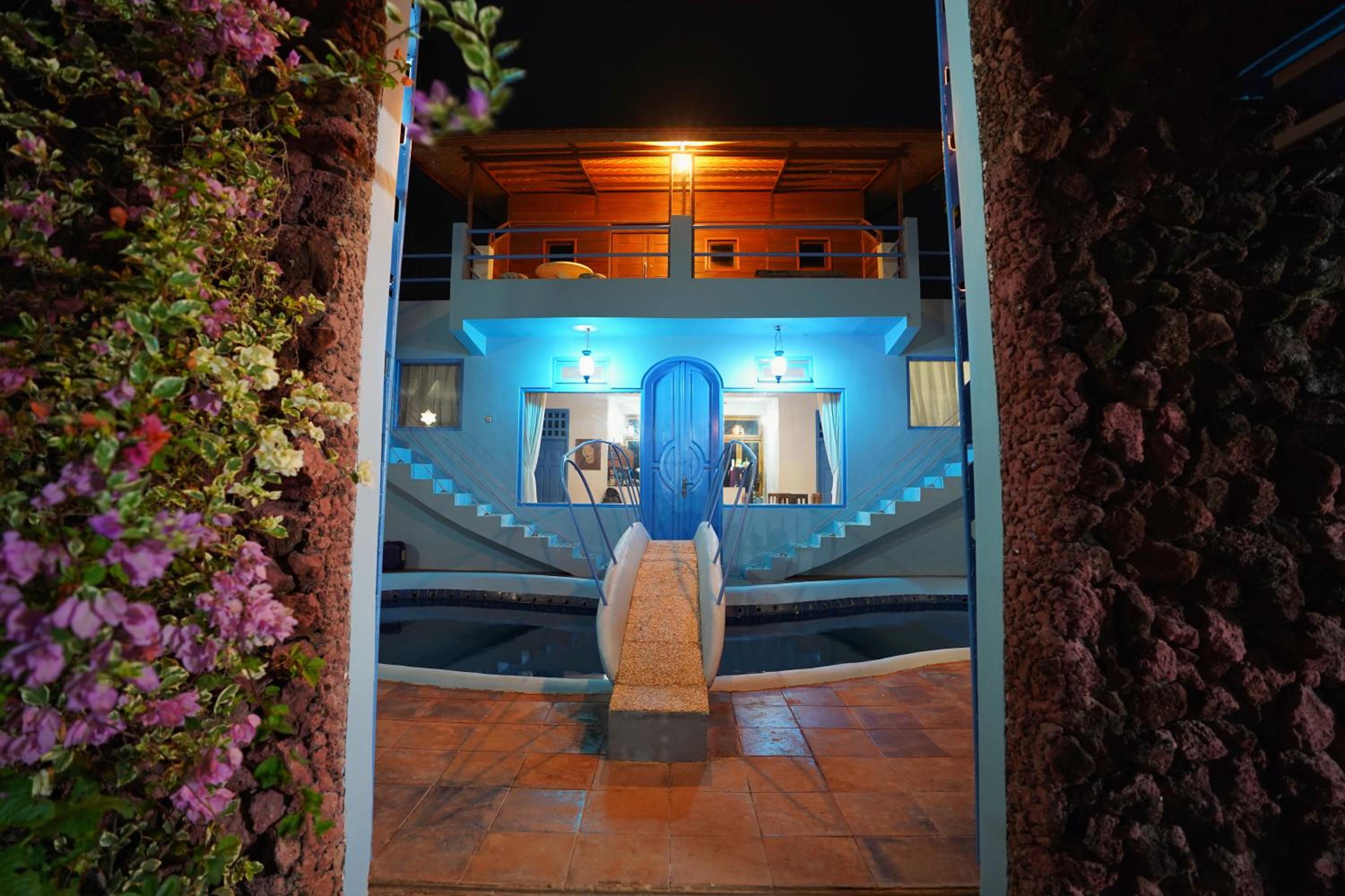 Villa photo 2