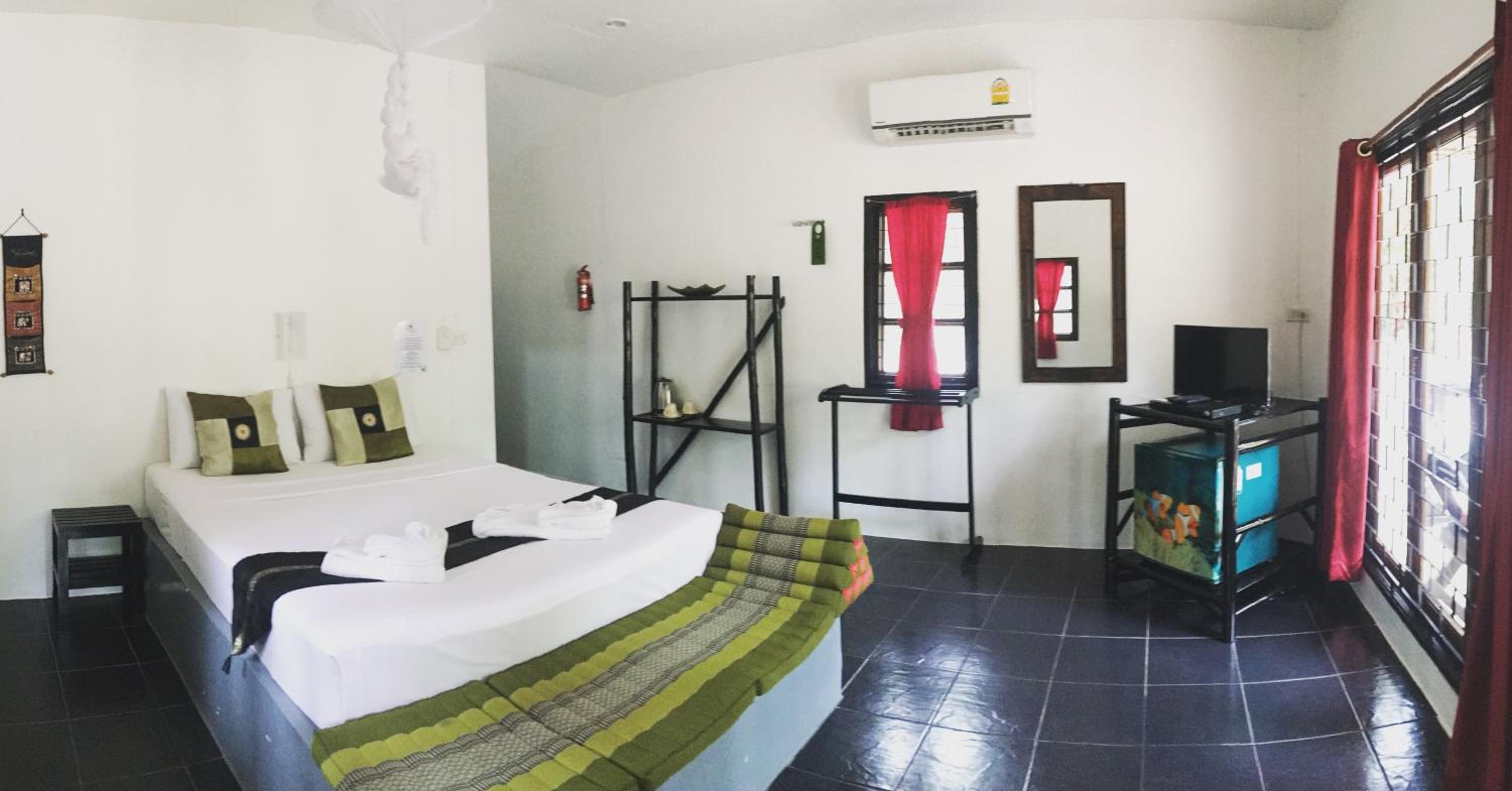 Large Double Room photo 1