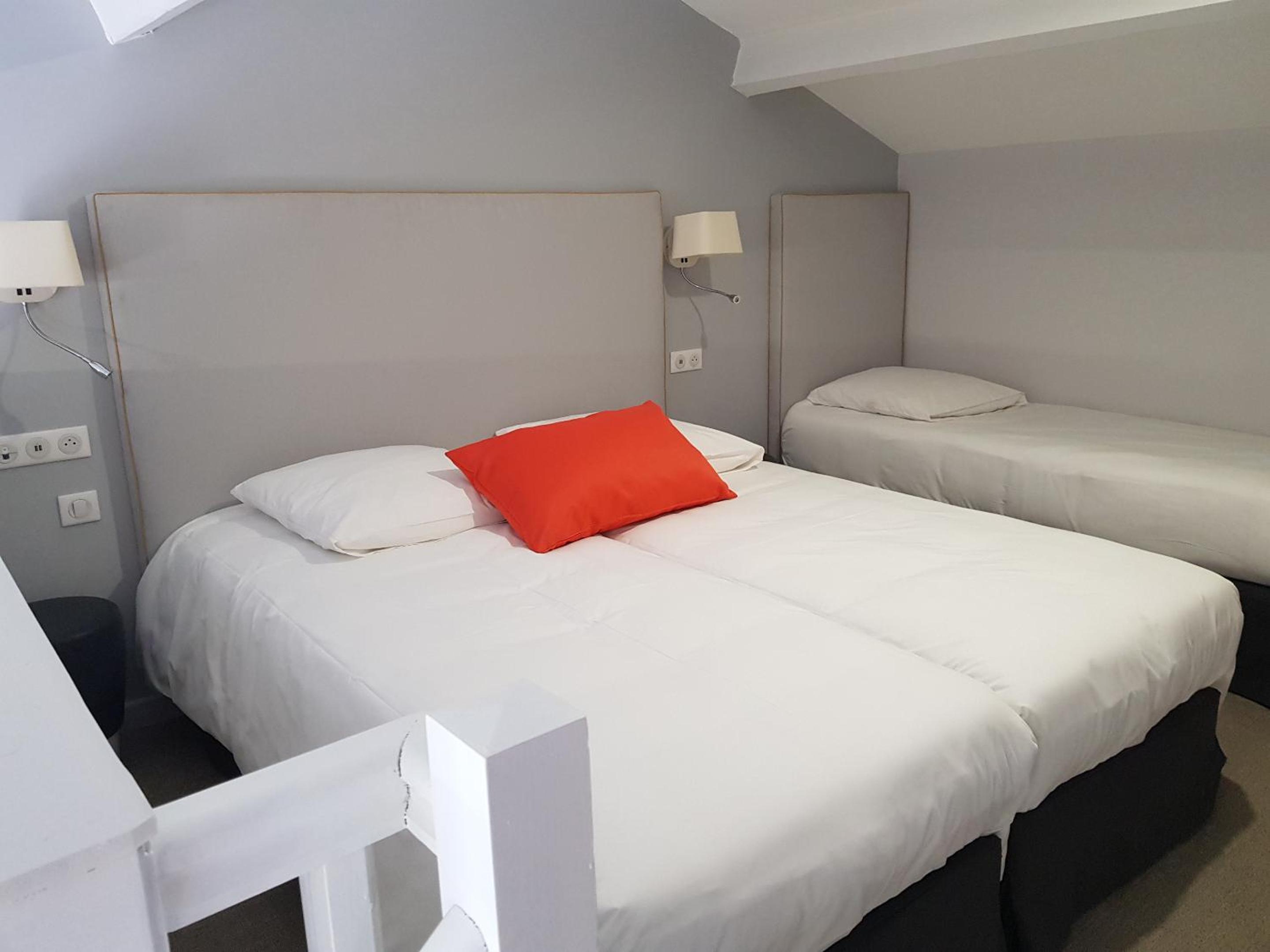 Standard Quadruple Room photo 3