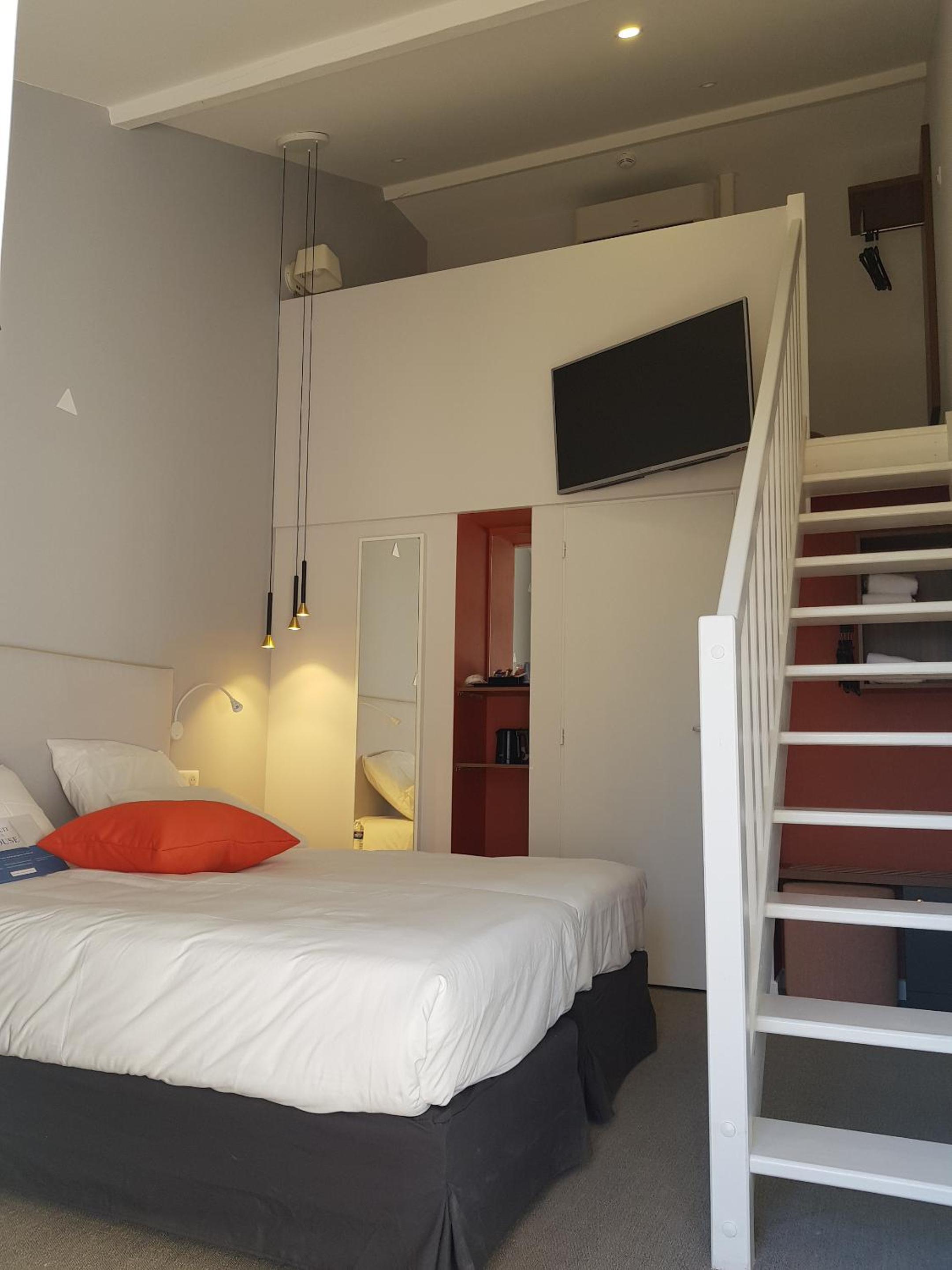 Standard Quadruple Room photo 1