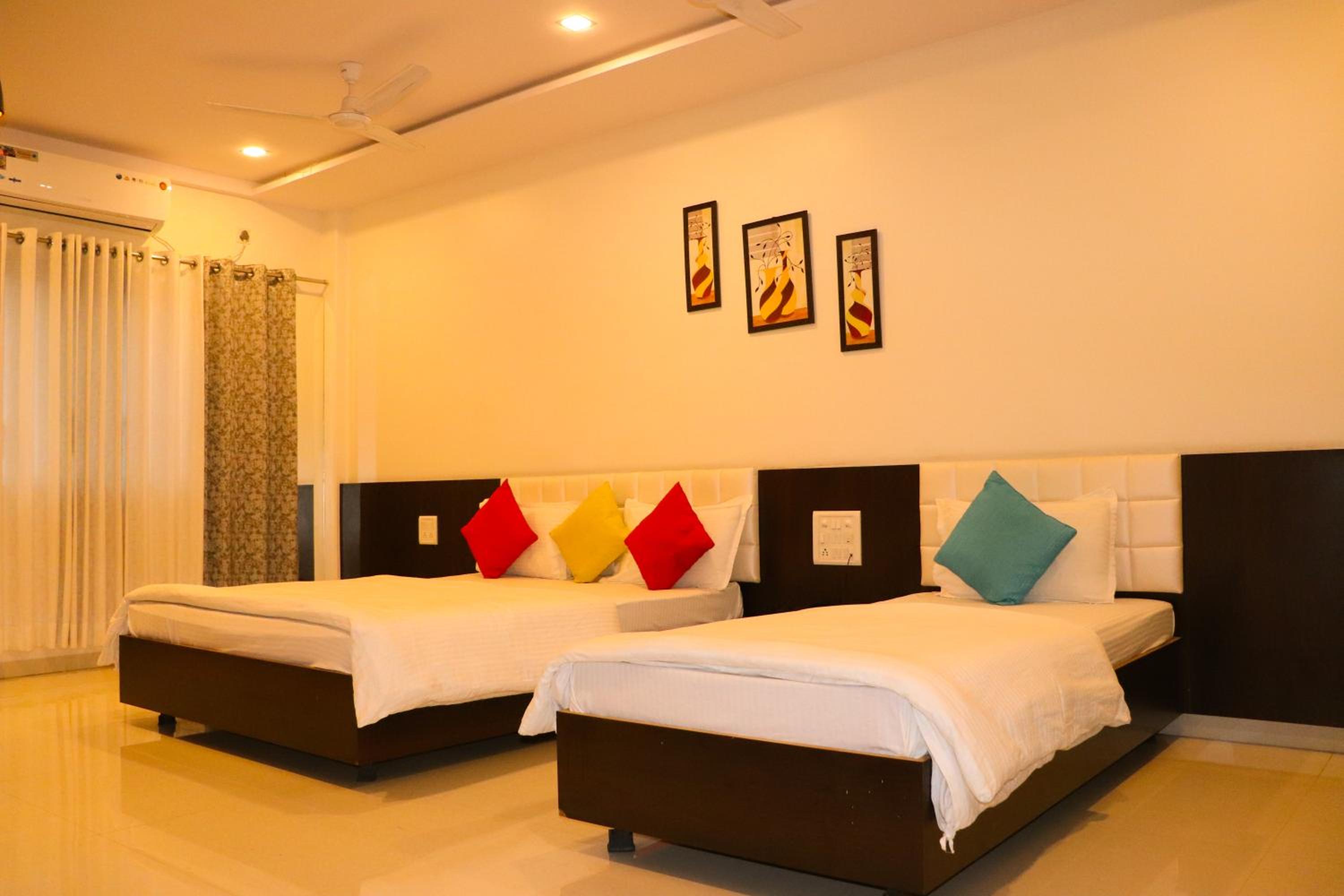Deluxe Triple Room - Photo 27