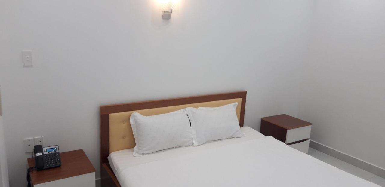Large Double Room photo 2