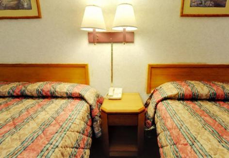 Double Room - Photo 4