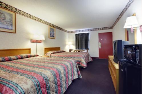Double Room - Photo 2