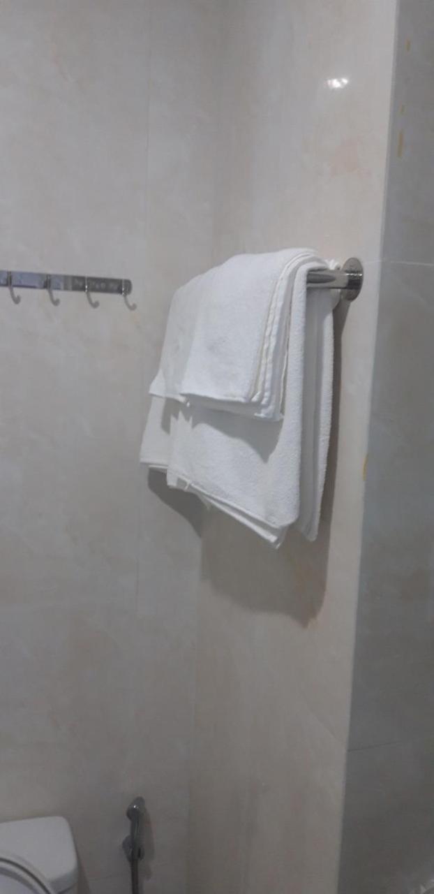 Large Single Room photo 3