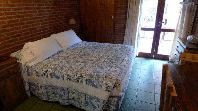 Bungalow (2 Adults)