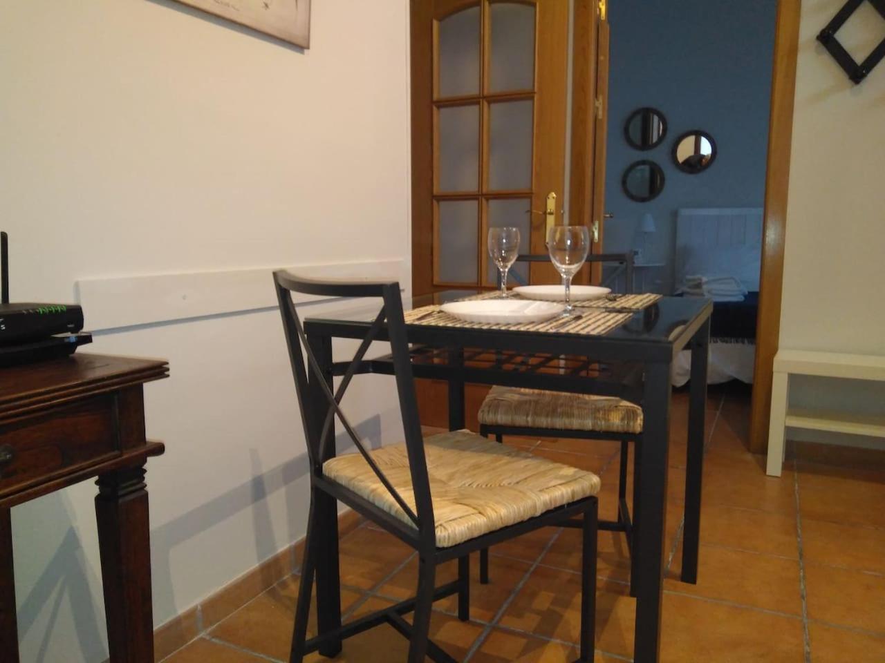 One-Bedroom Apartment - Photo 16