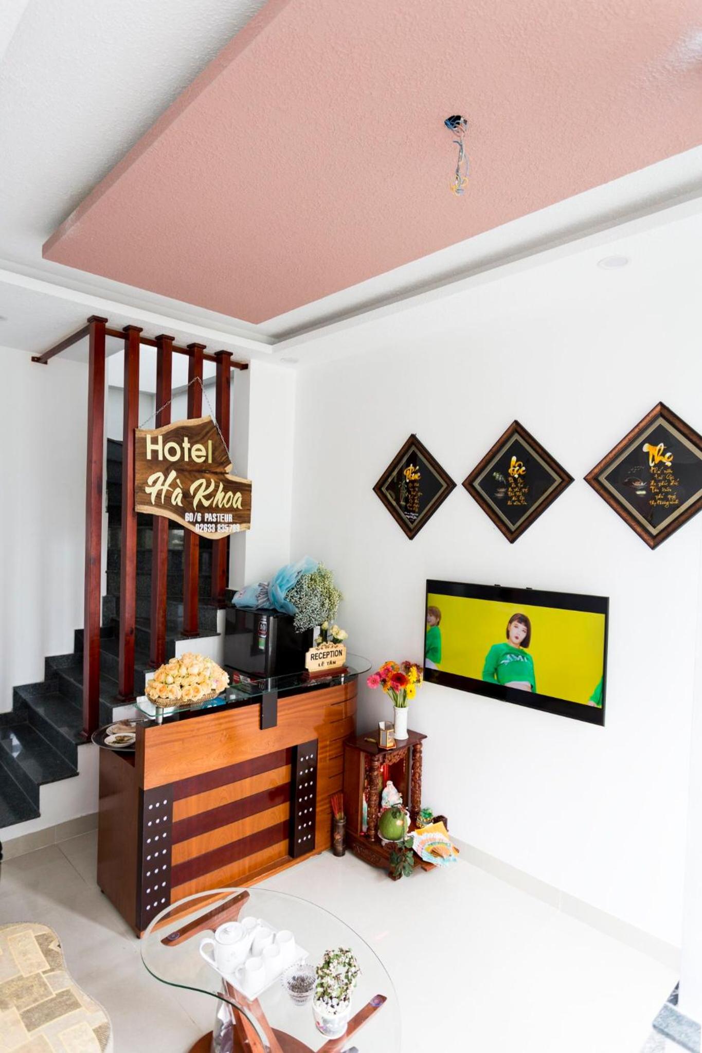 Standard Double Room - Photo 9