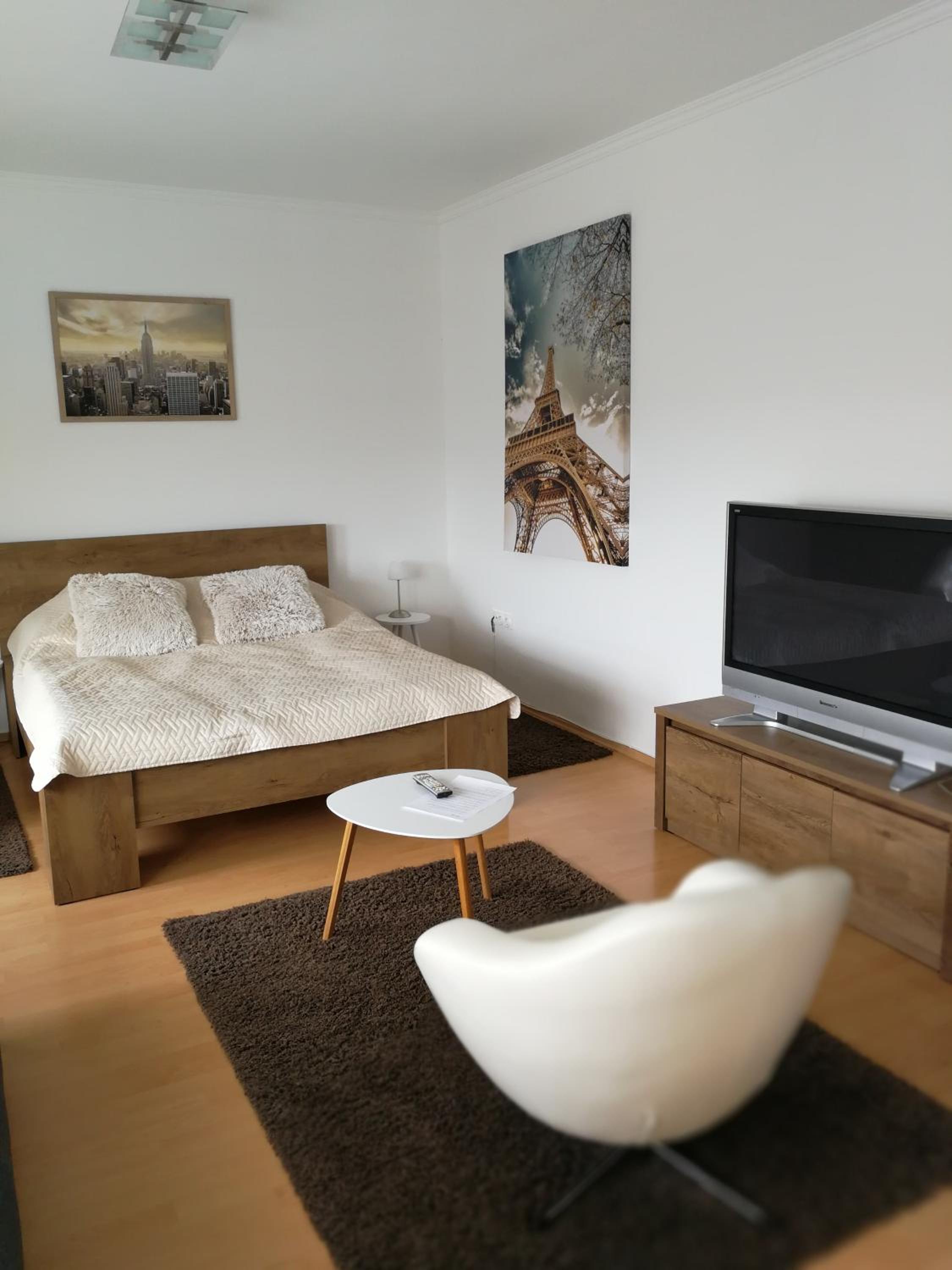 Apartment - Photo 3