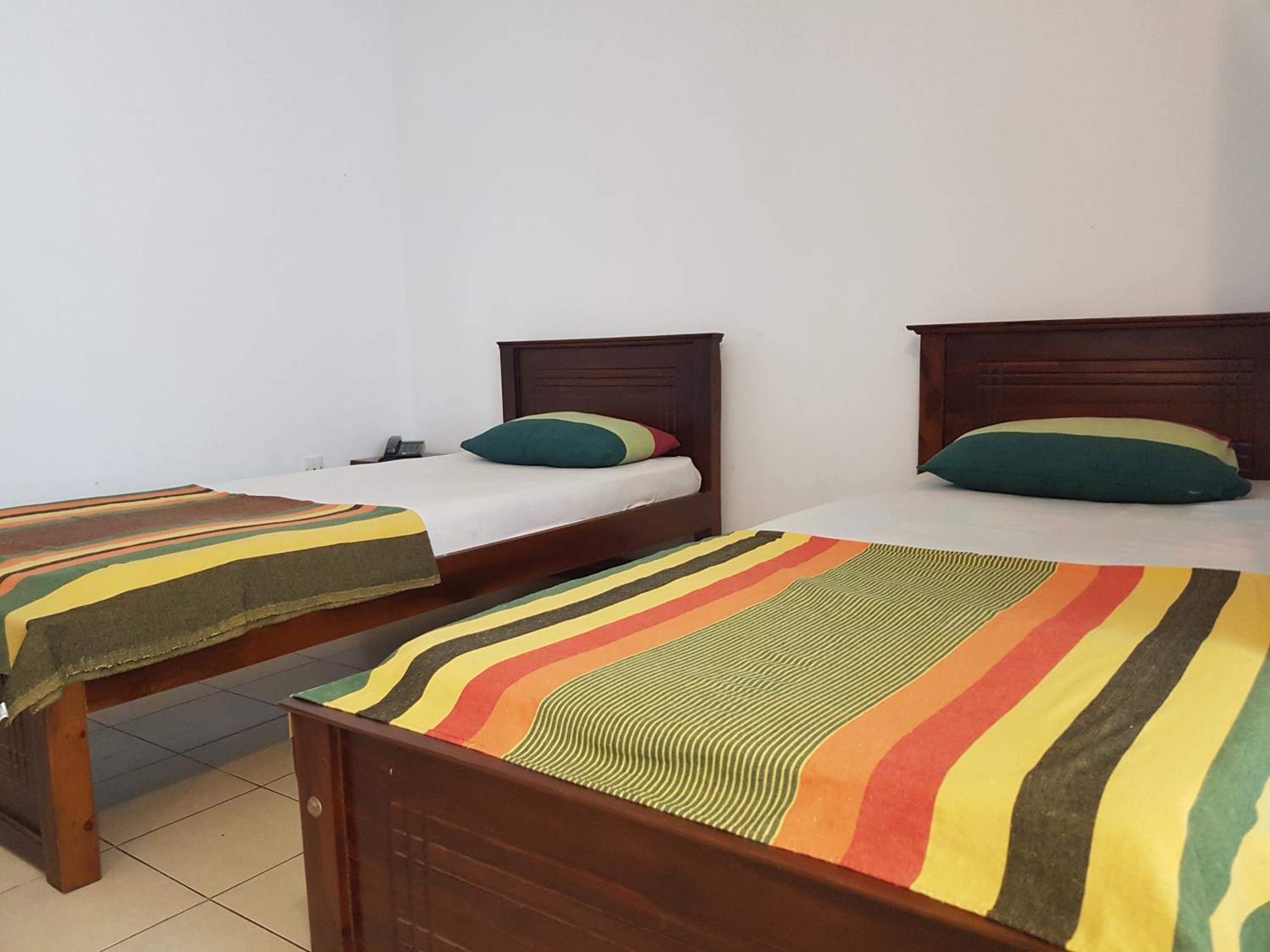 Deluxe Double Room (2 Adults + 1 Child) photo 1