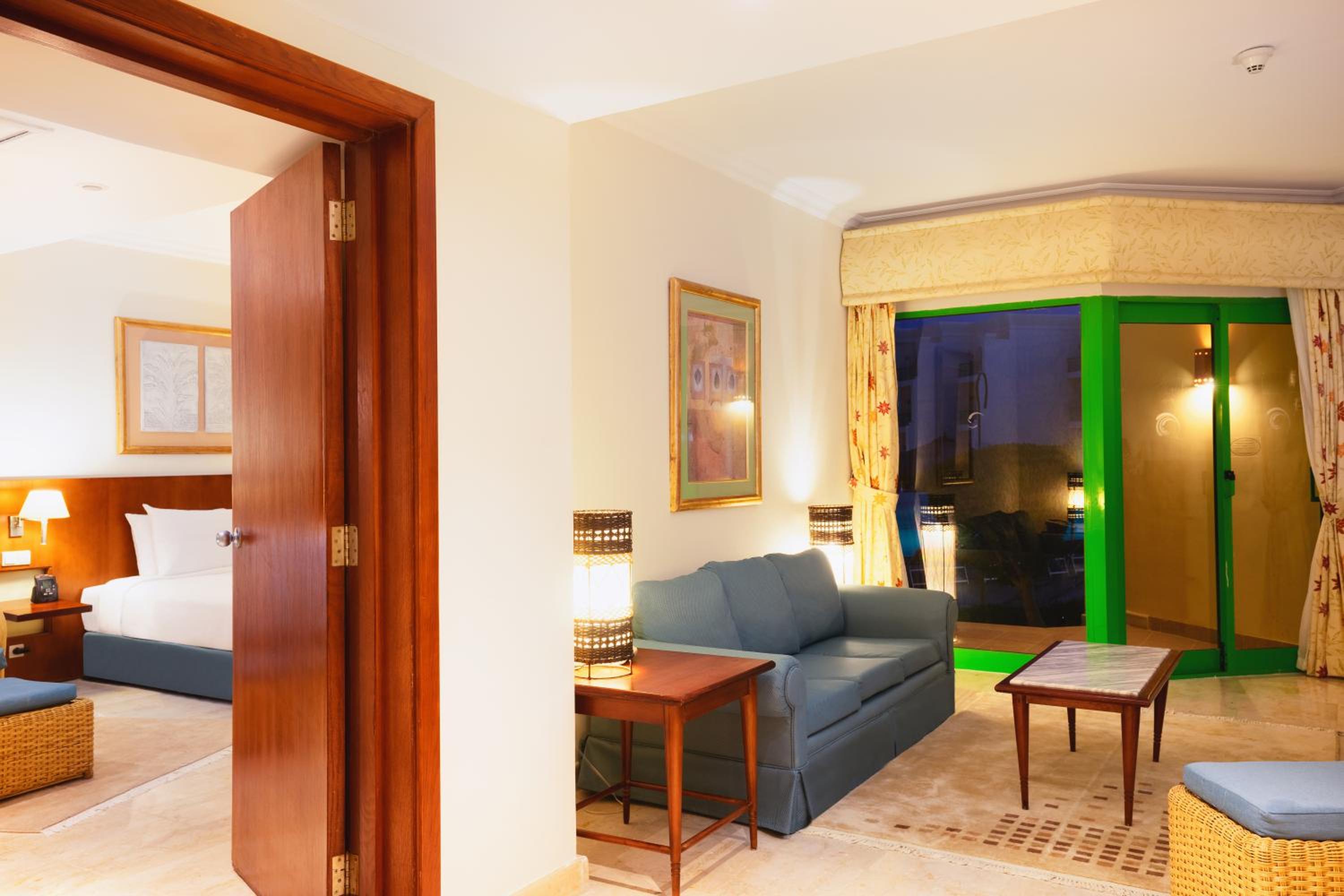 Royal Suite - Photo 4