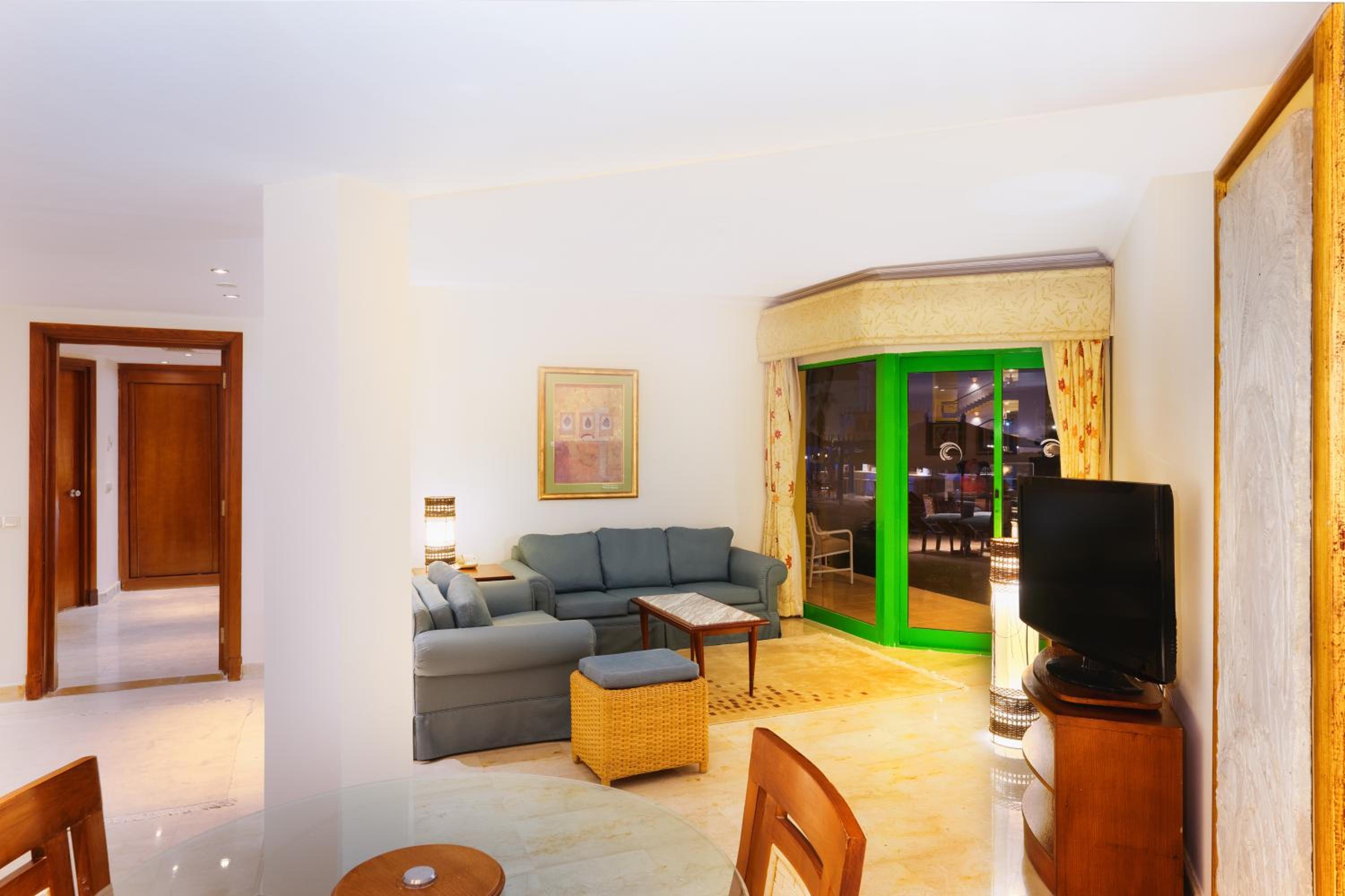 Royal Suite - Photo 6
