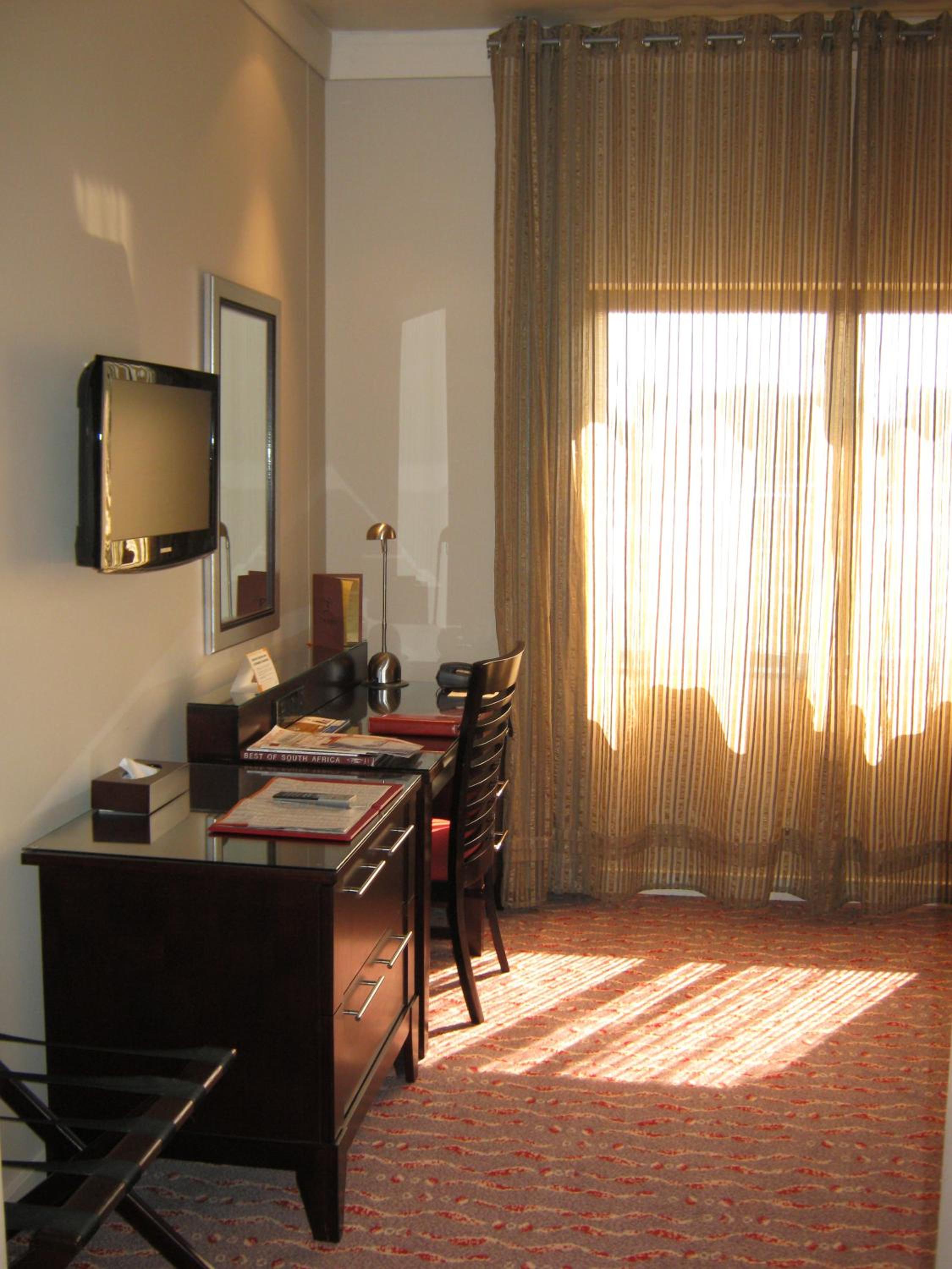 Classic Twin Room - Photo 3
