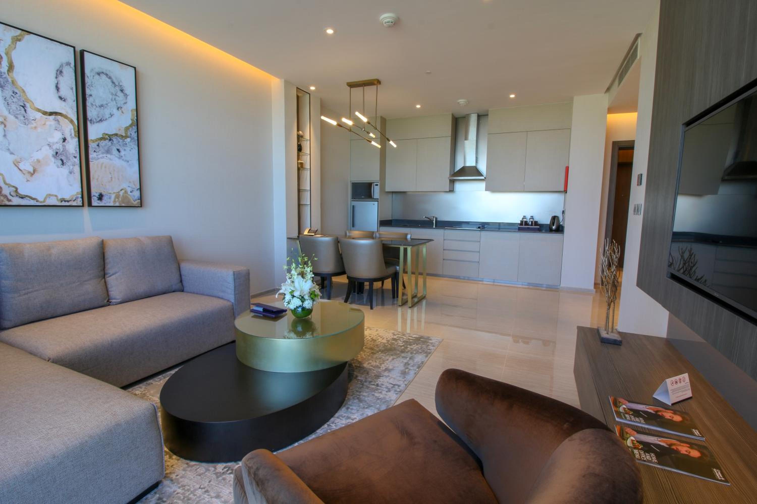 Two Bedroom Suite Partial Sea View photo 1