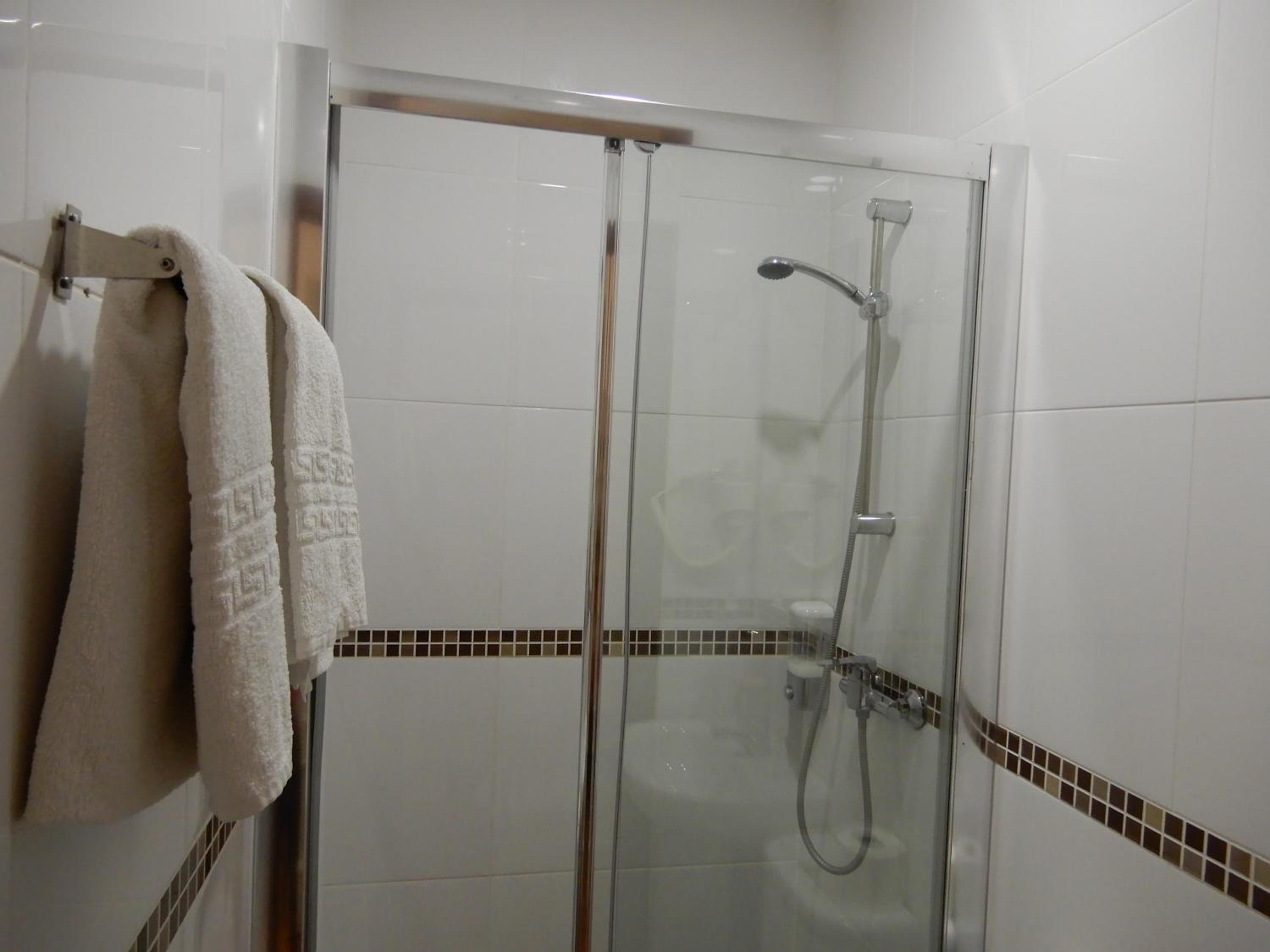 Triple Room - Photo 2