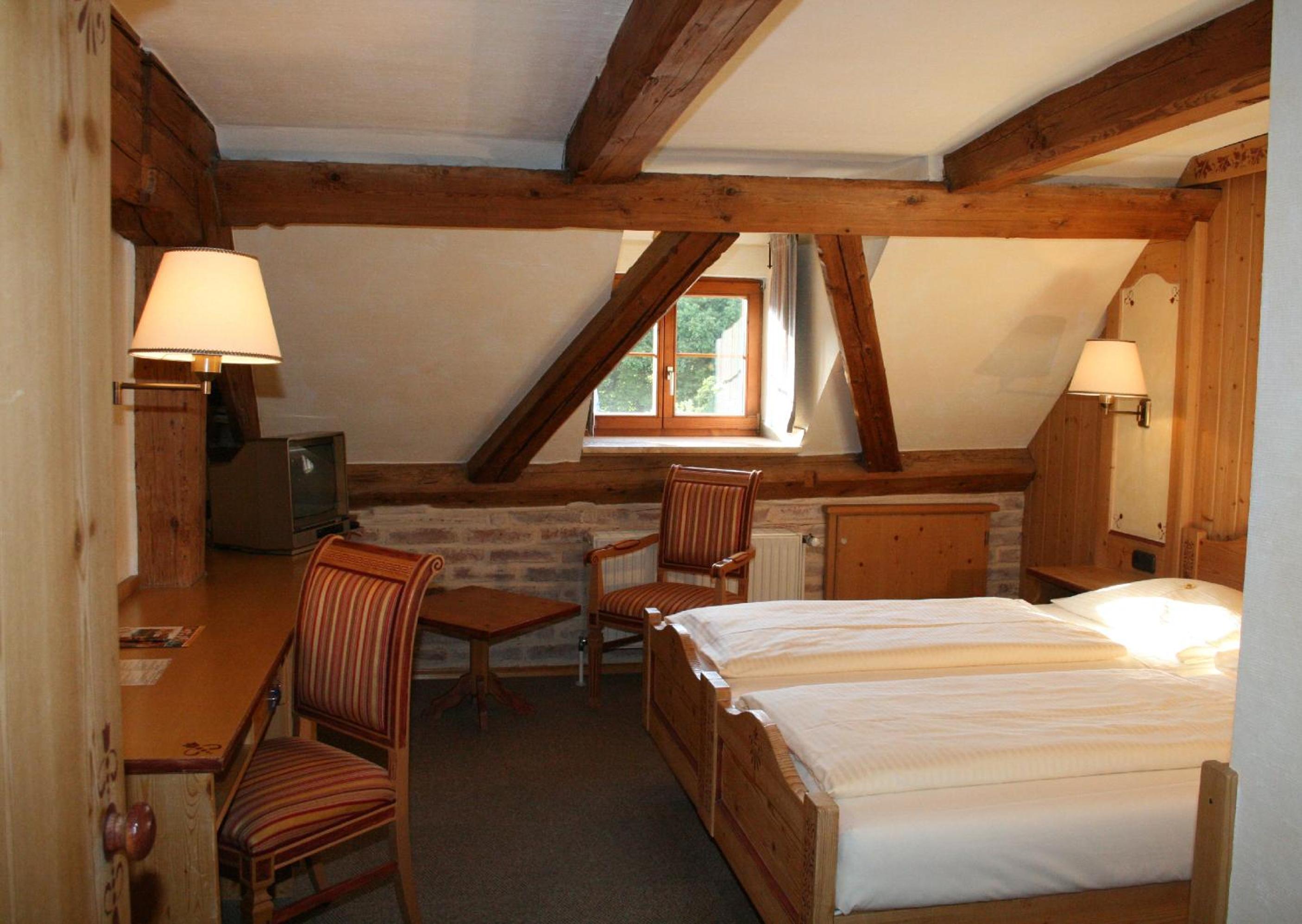 Standard Double Room photo 2