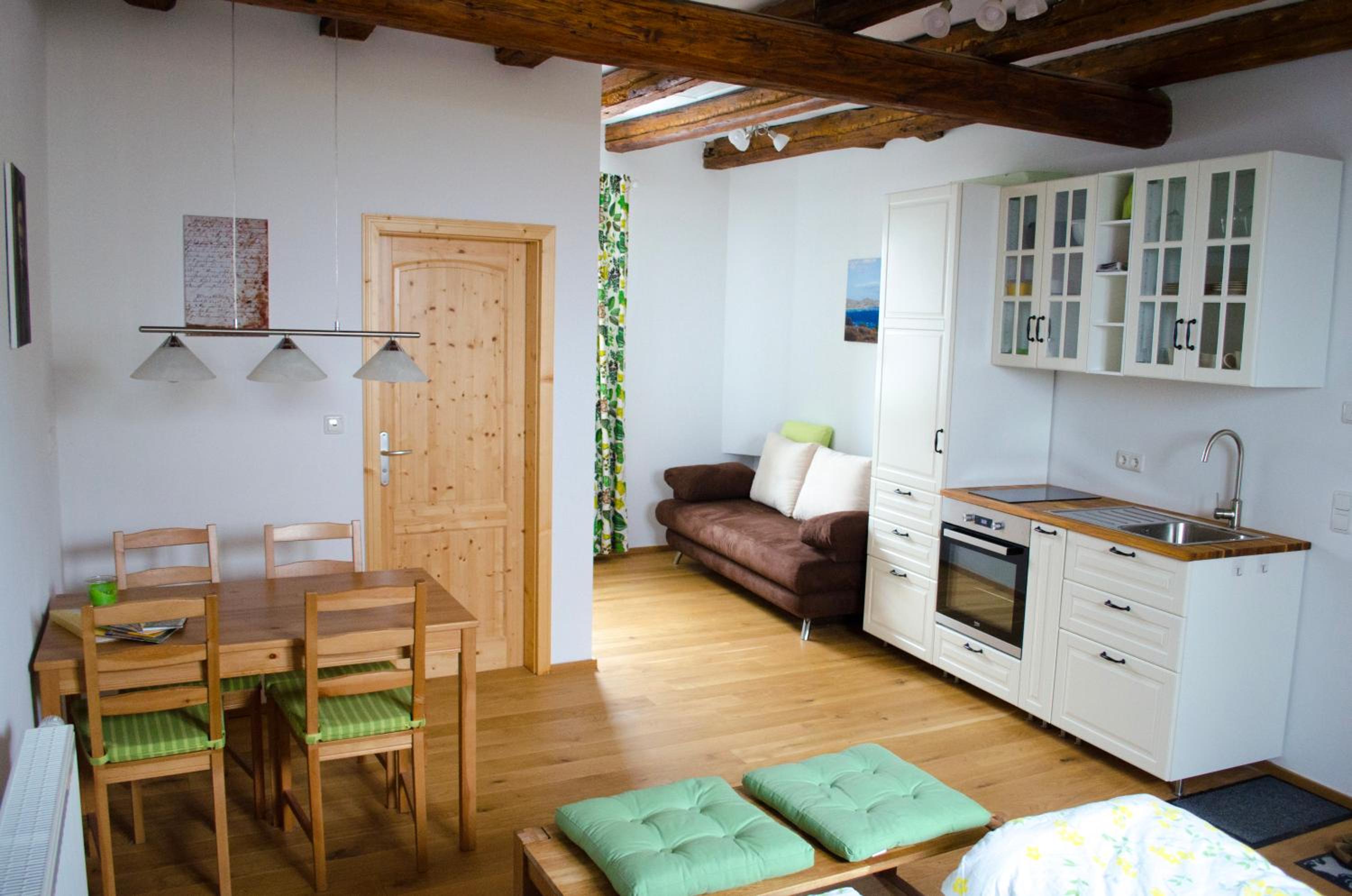 Studio Apartment photo 3