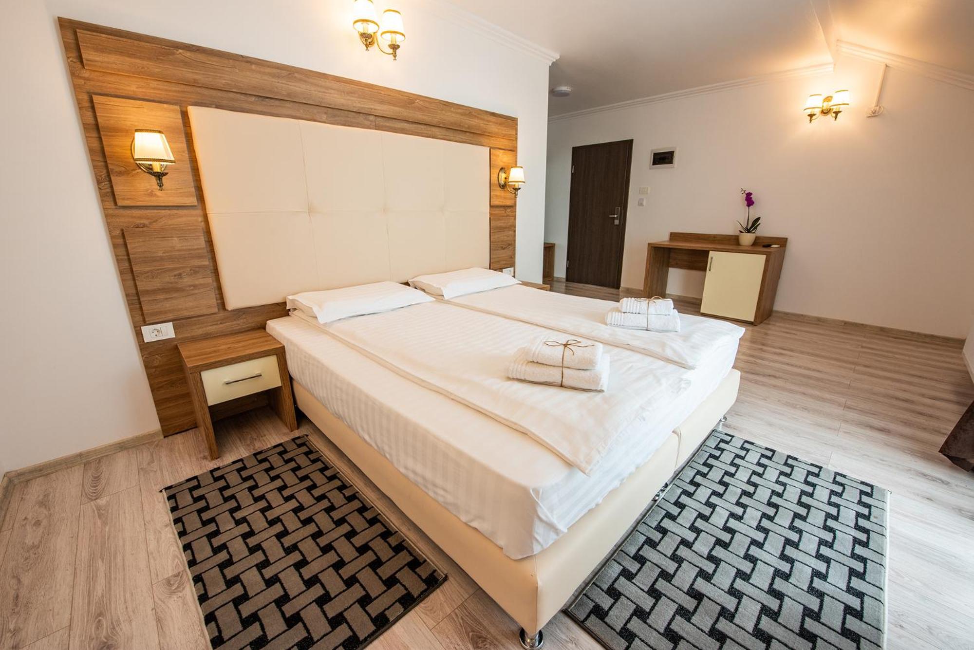 Superior King Room photo 1