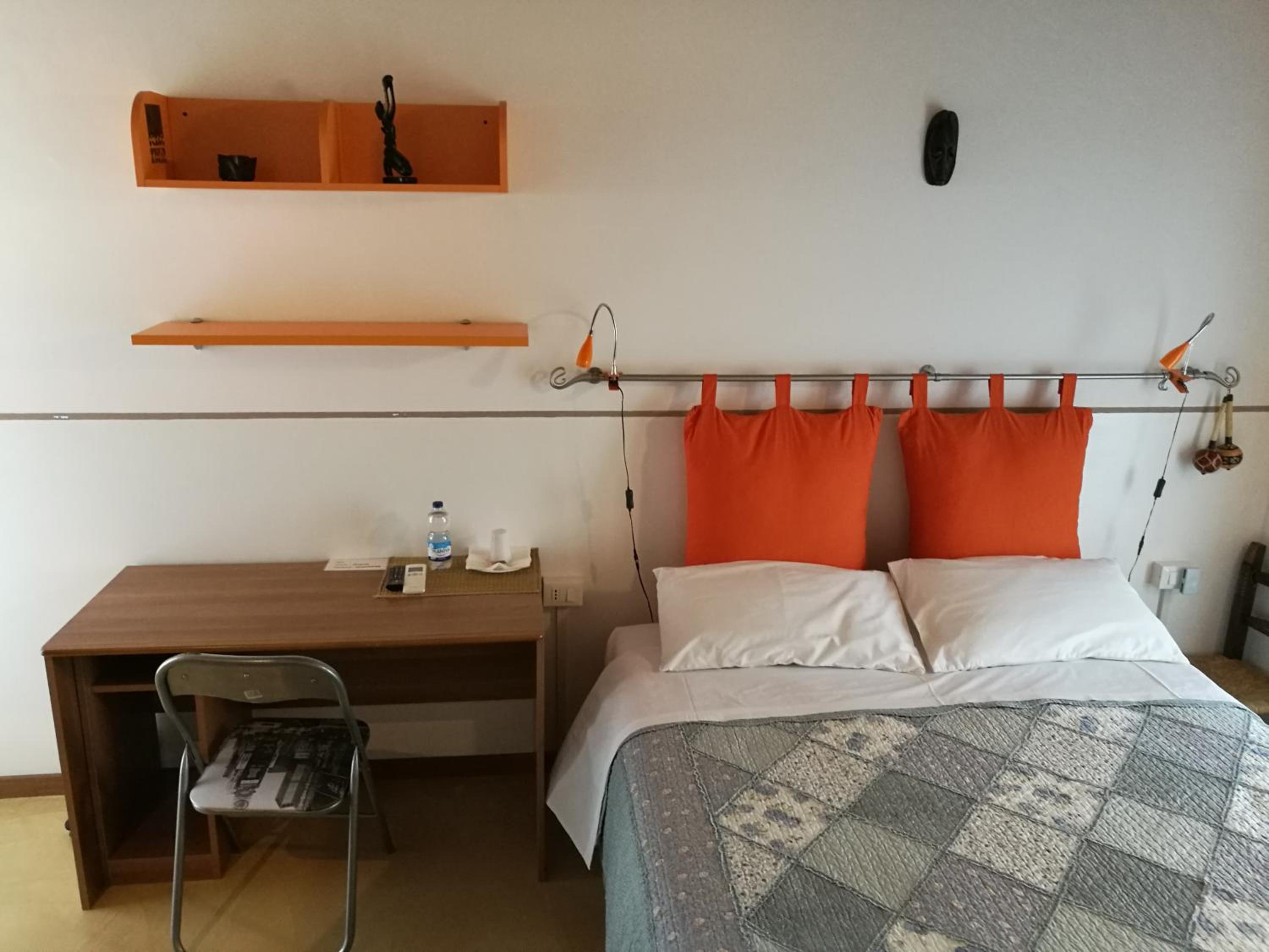 Triple Room with Private Bathroom photo 1