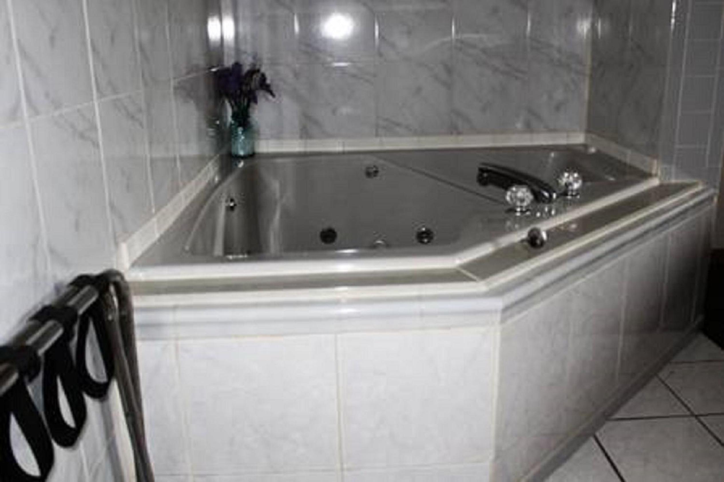 Large Single Room photo 2