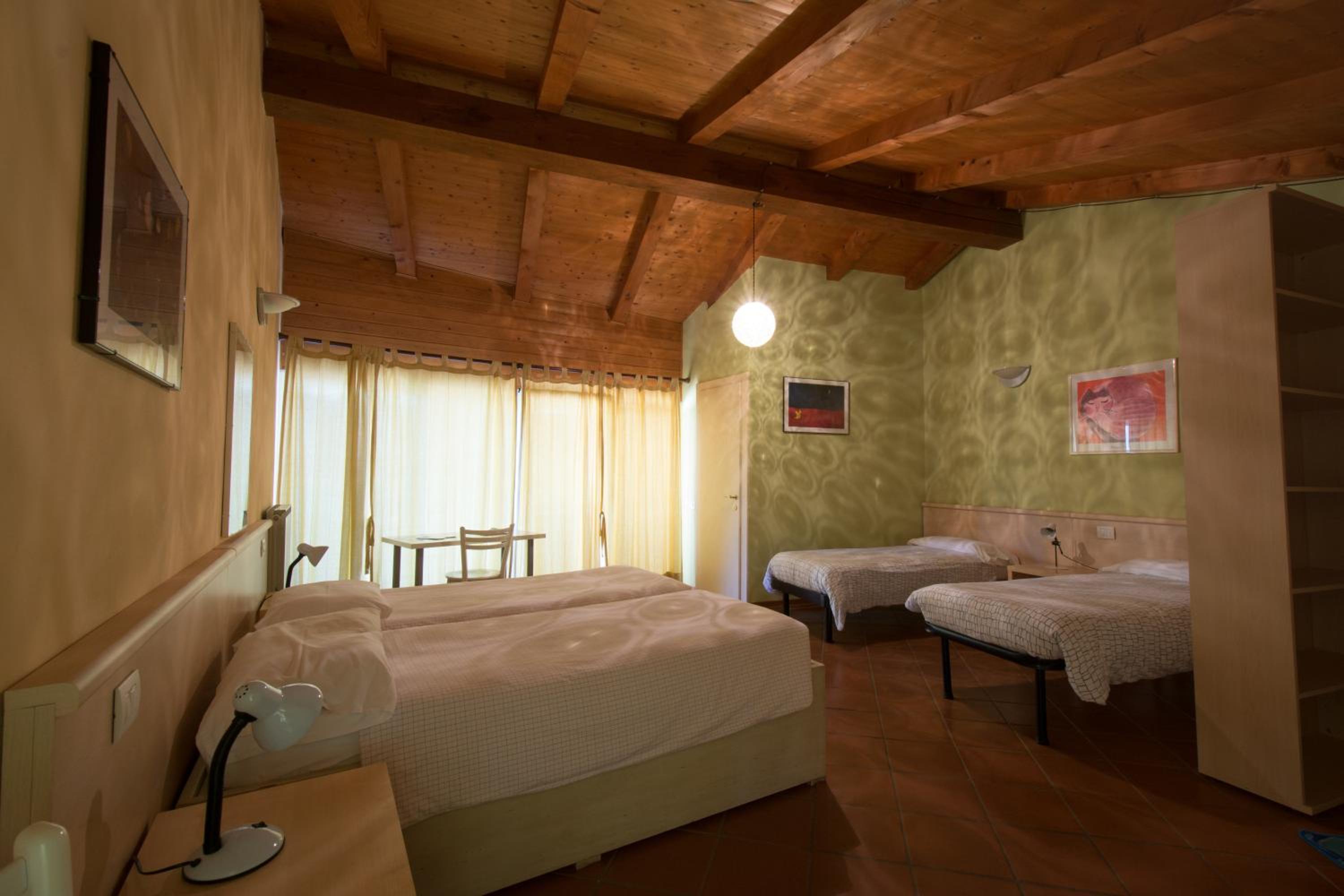 Standard Quadruple Room photo 1