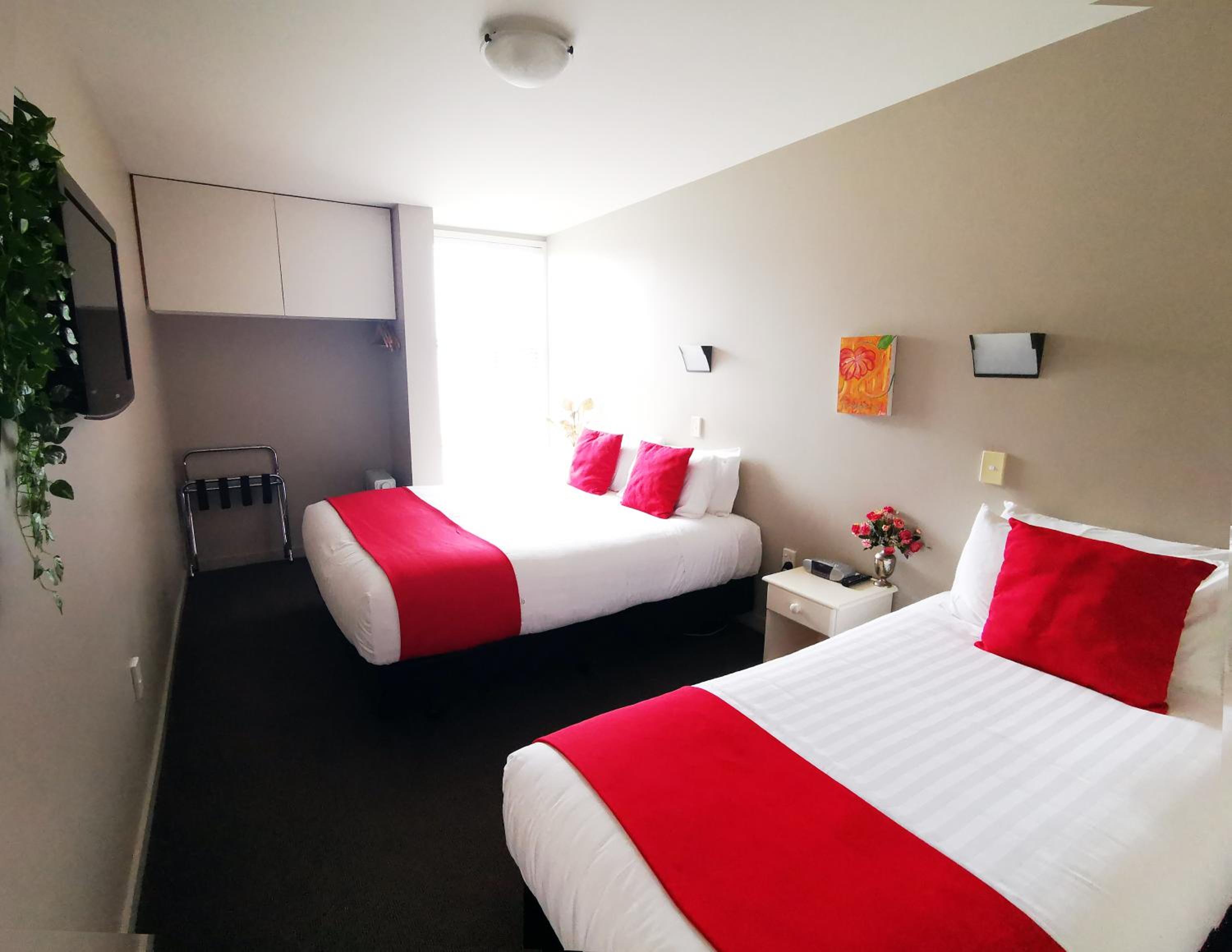 One-Bedroom King Suite