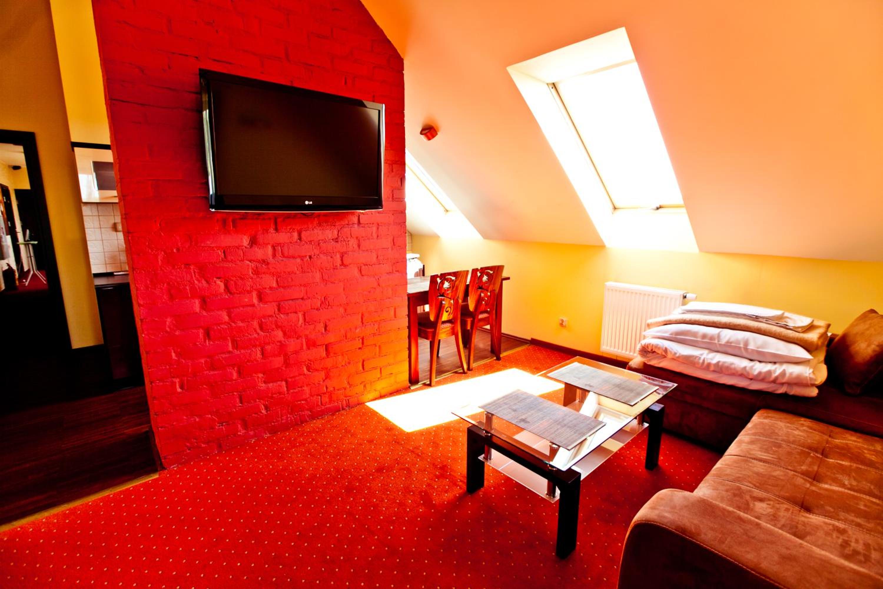 King Suite with Sofa Bed photo 2