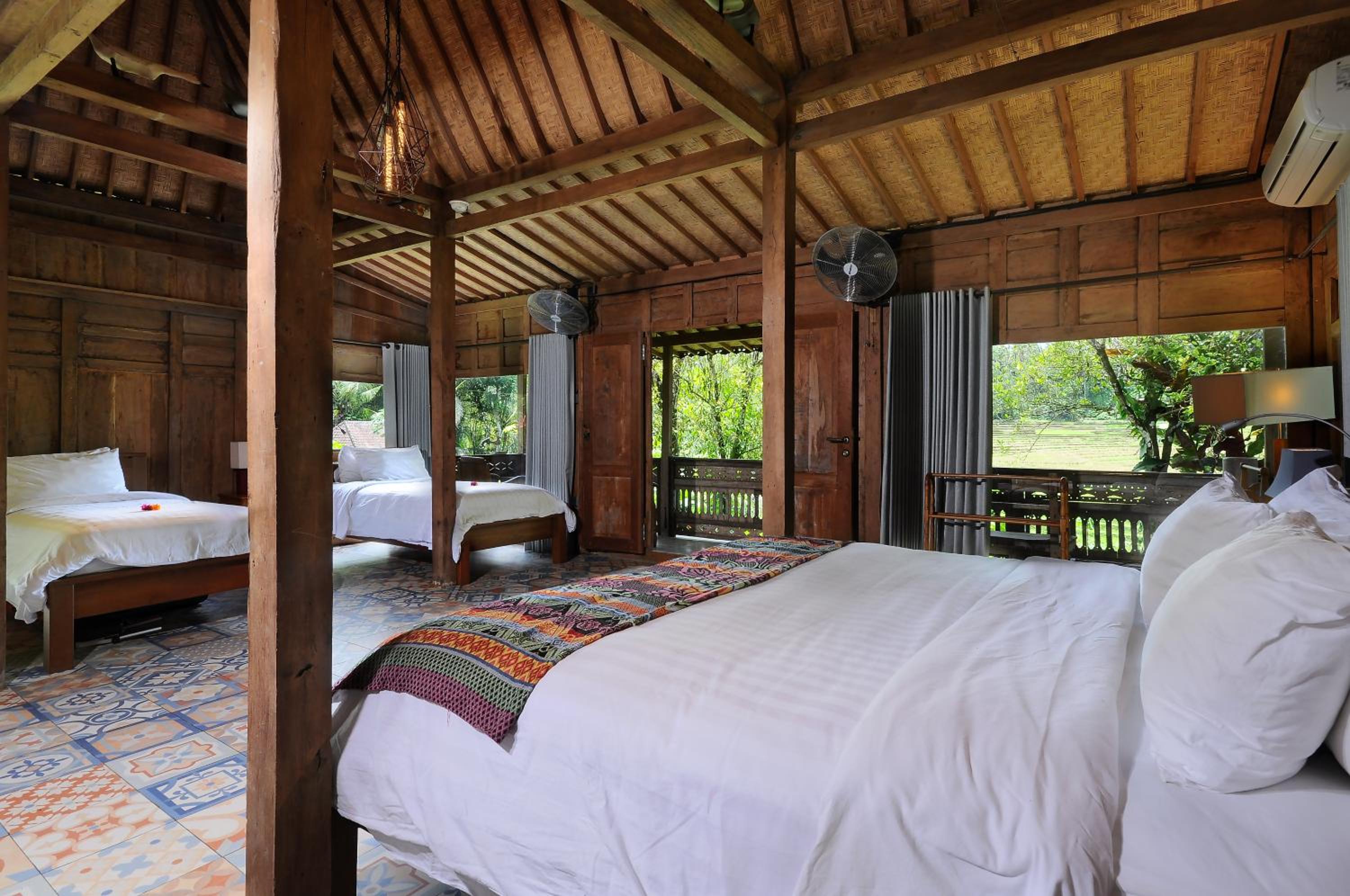 Family Bungalow photo 3