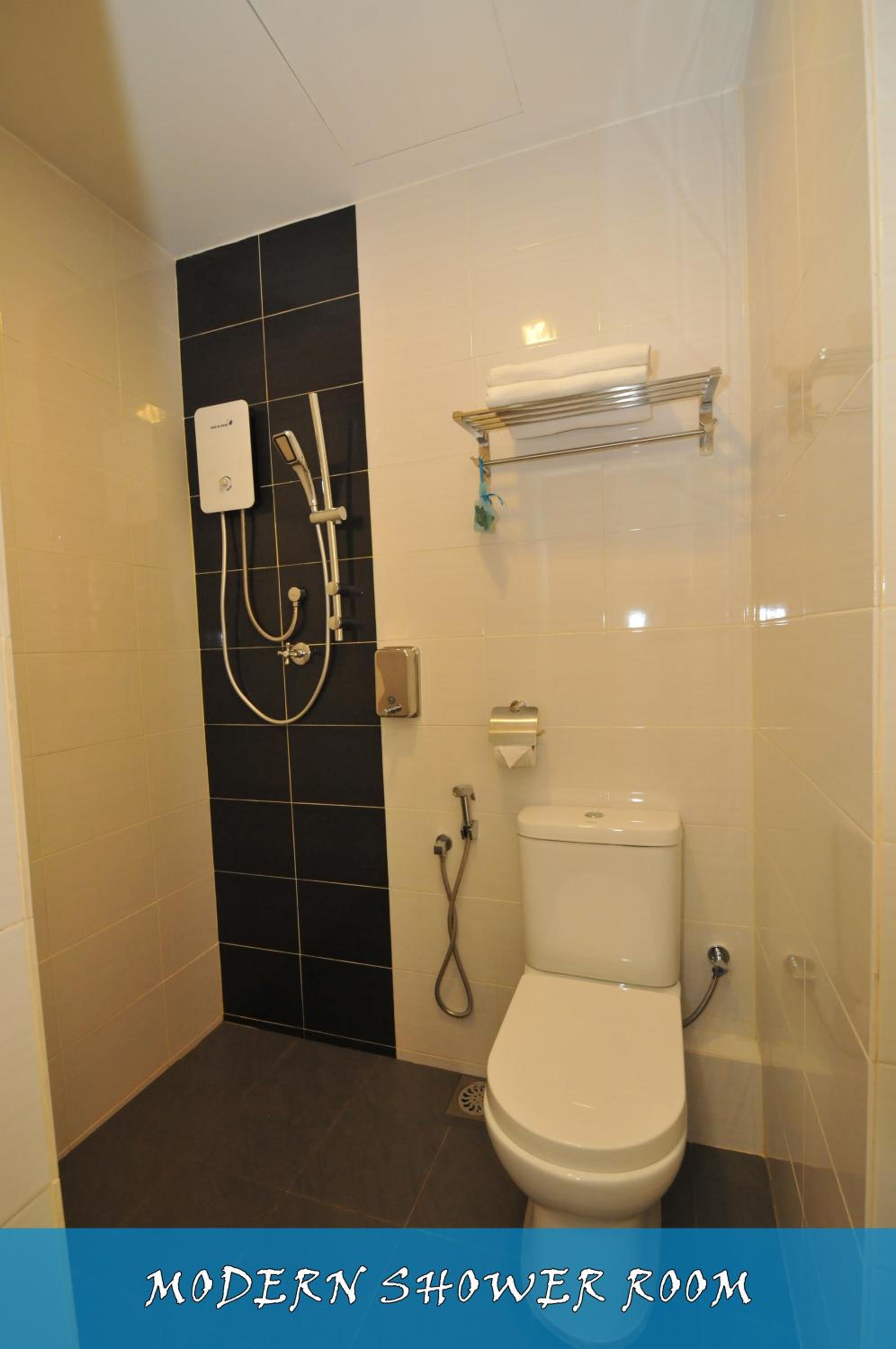 Twin Room - Photo 2