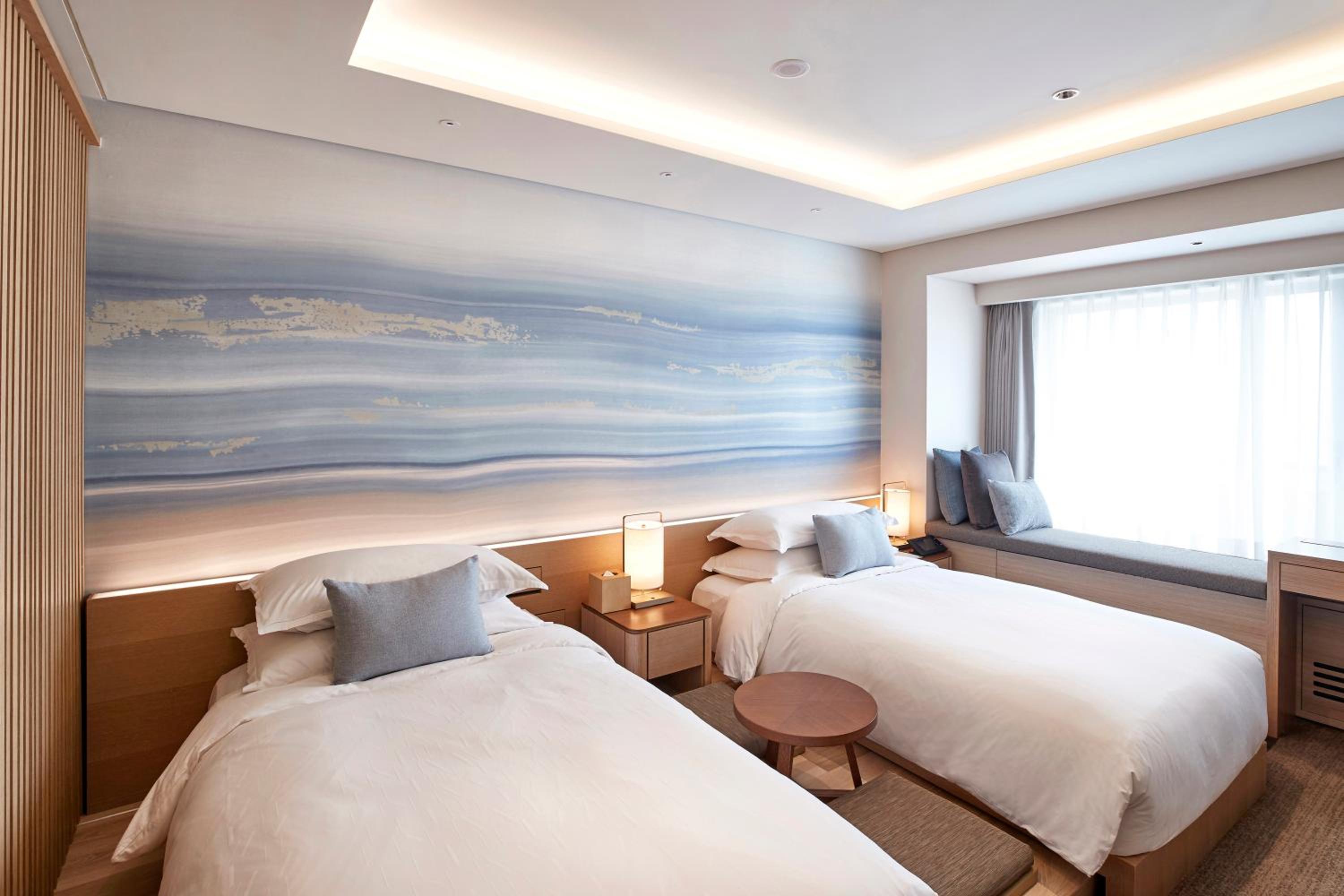 Club Deluxe Twin Room with River View - Lounge Benefit