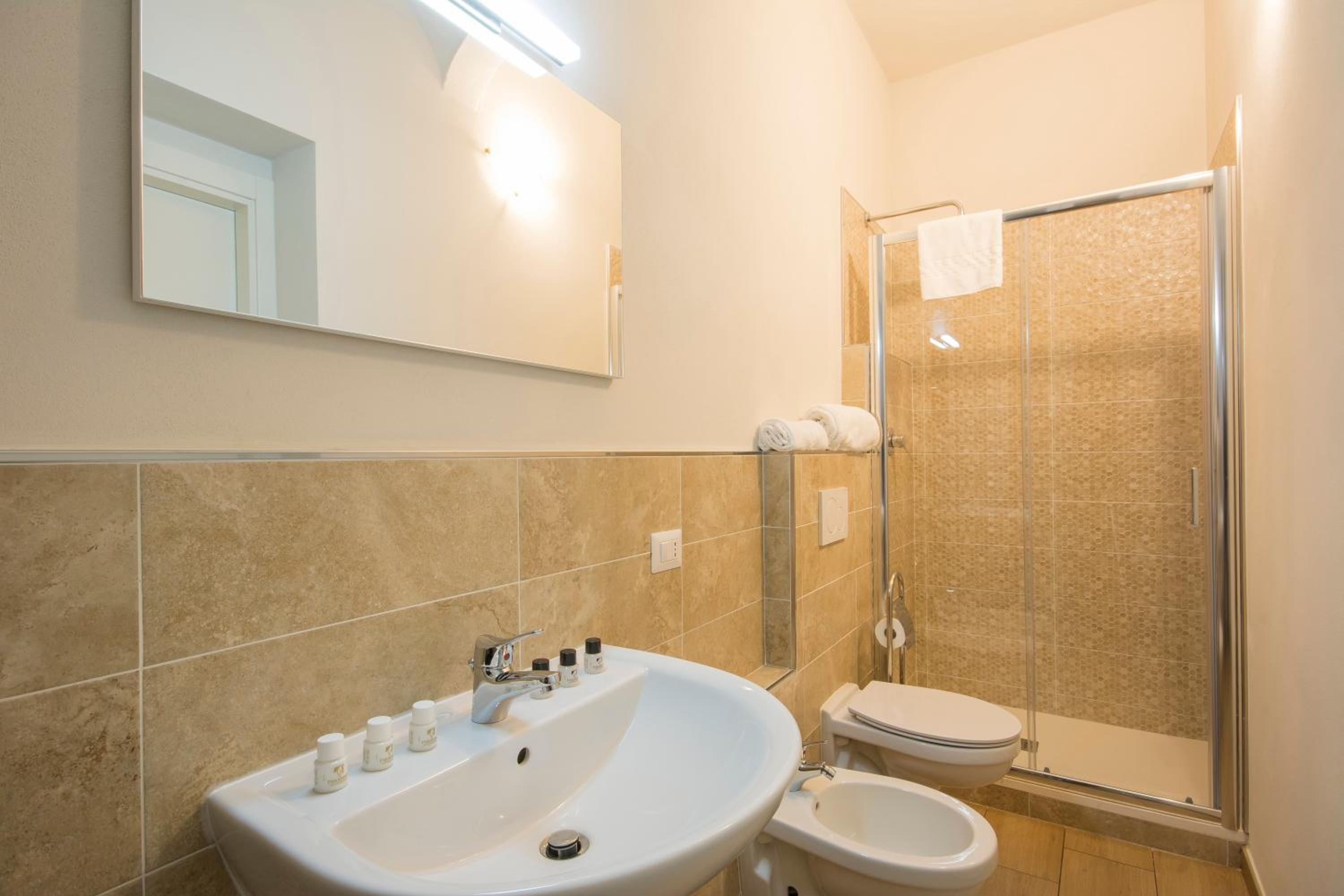 Two-Bedroom Apartment - Photo 26