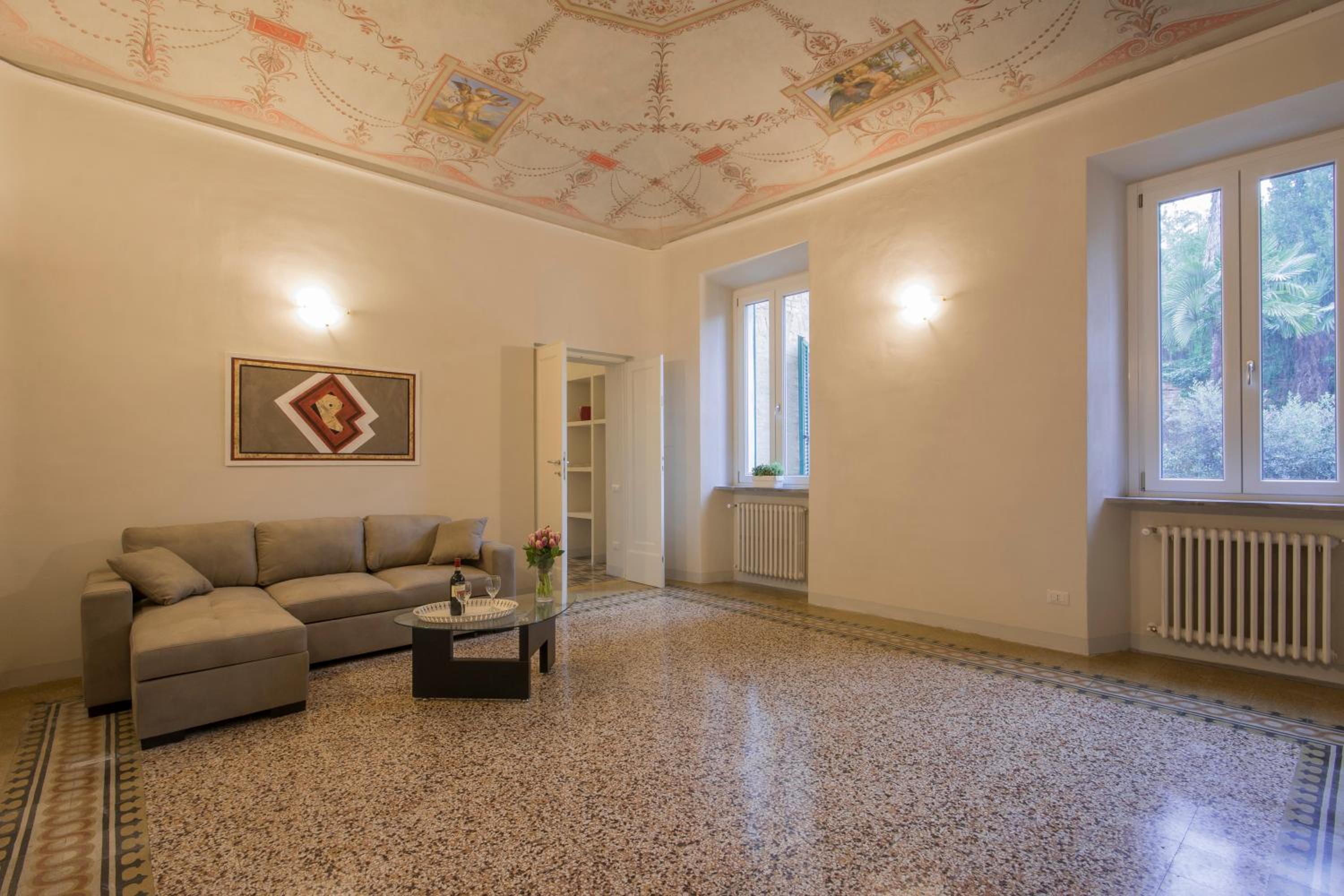 Apartment with Garden View - Photo 32