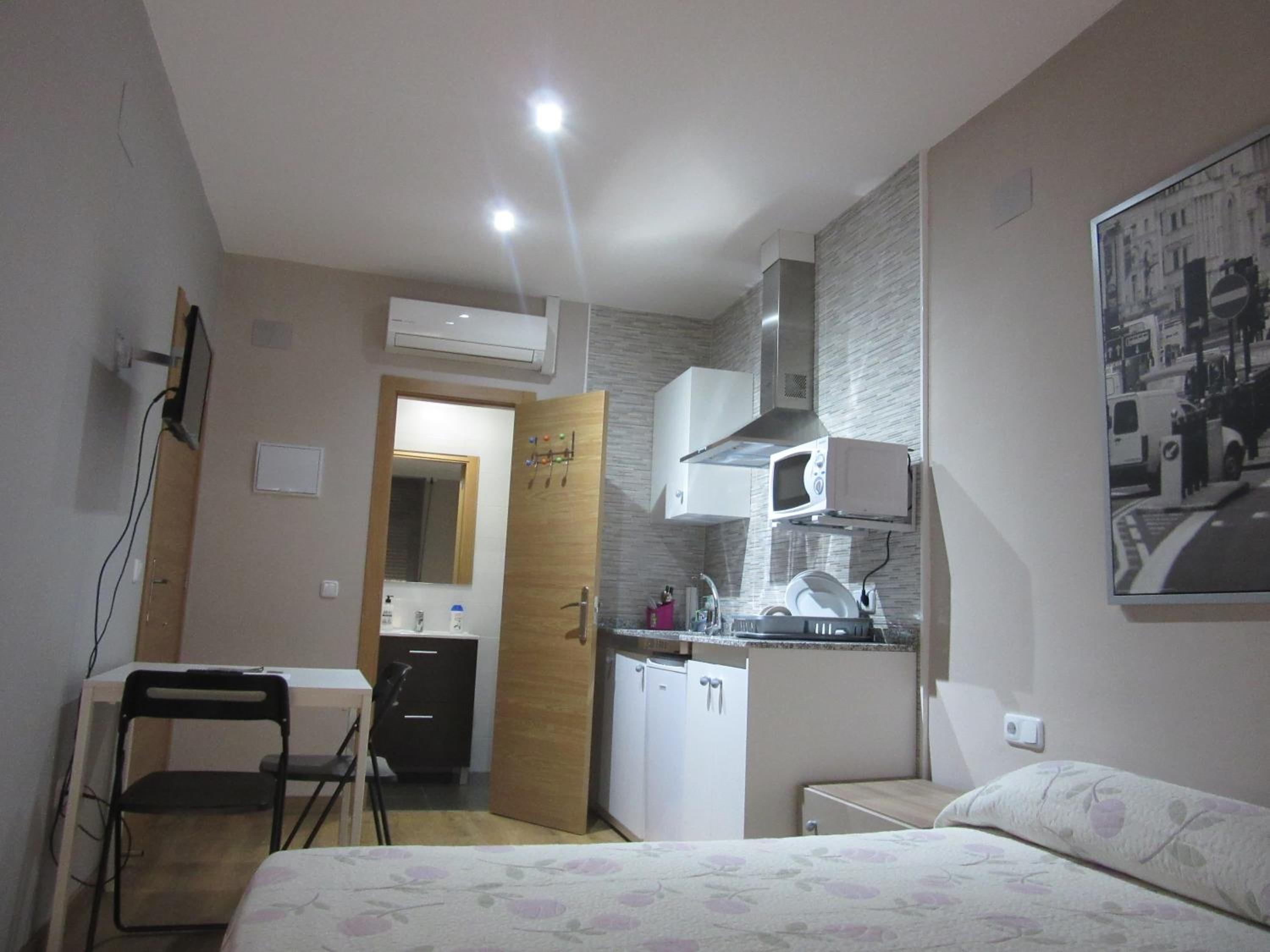 Apartamento con Balcón