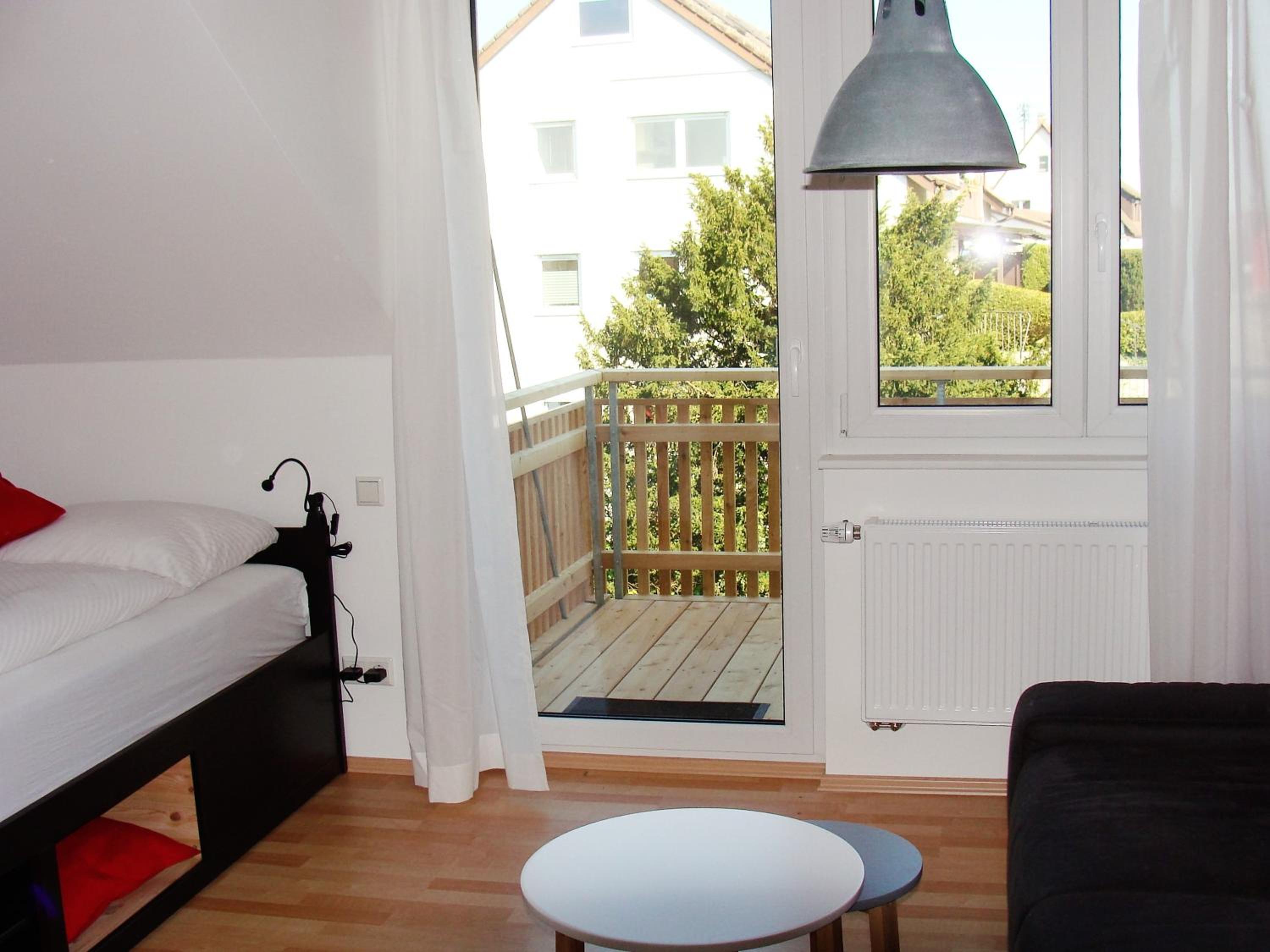 One-Bedroom Apartment photo 1