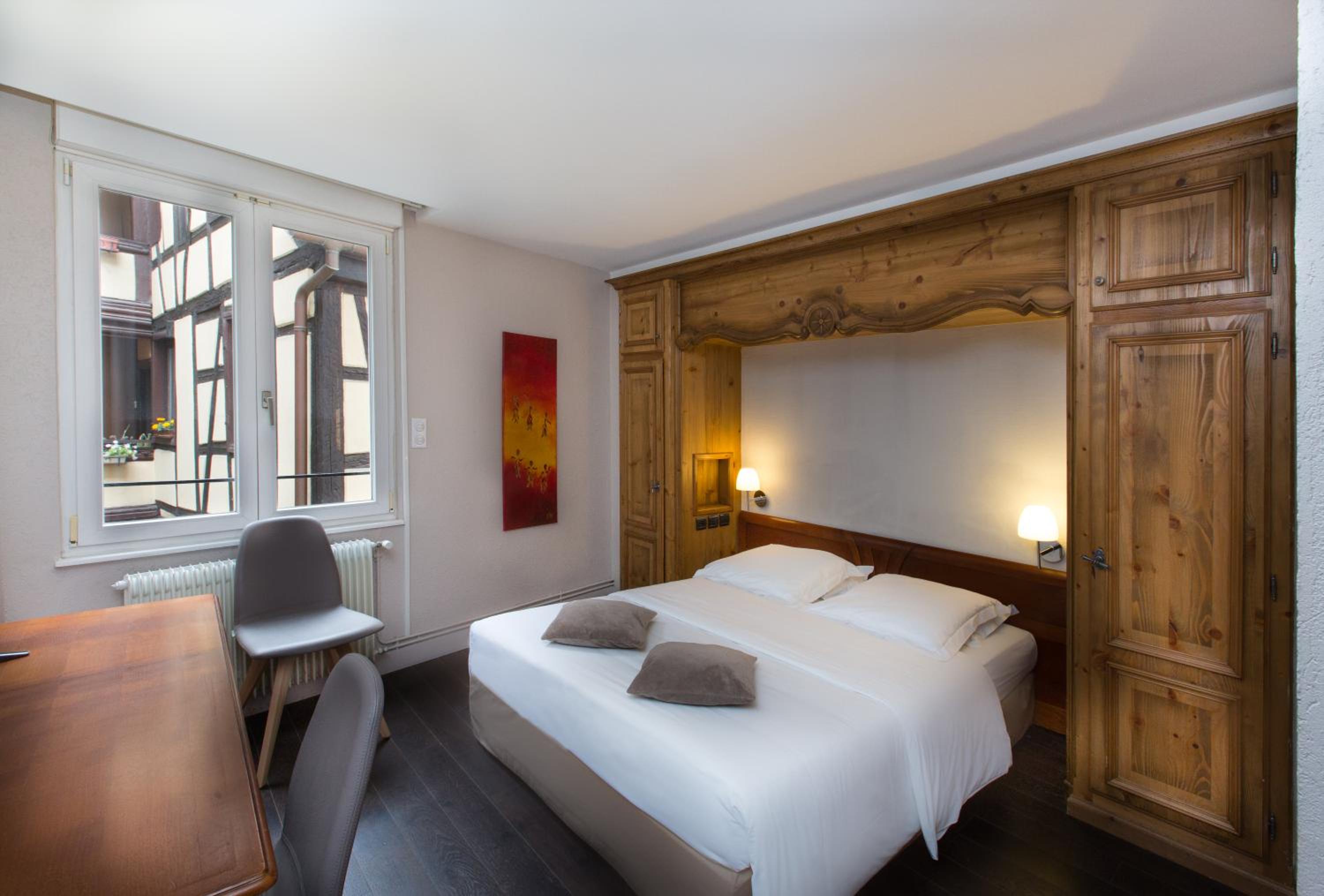 Standard Double Room - Photo 6