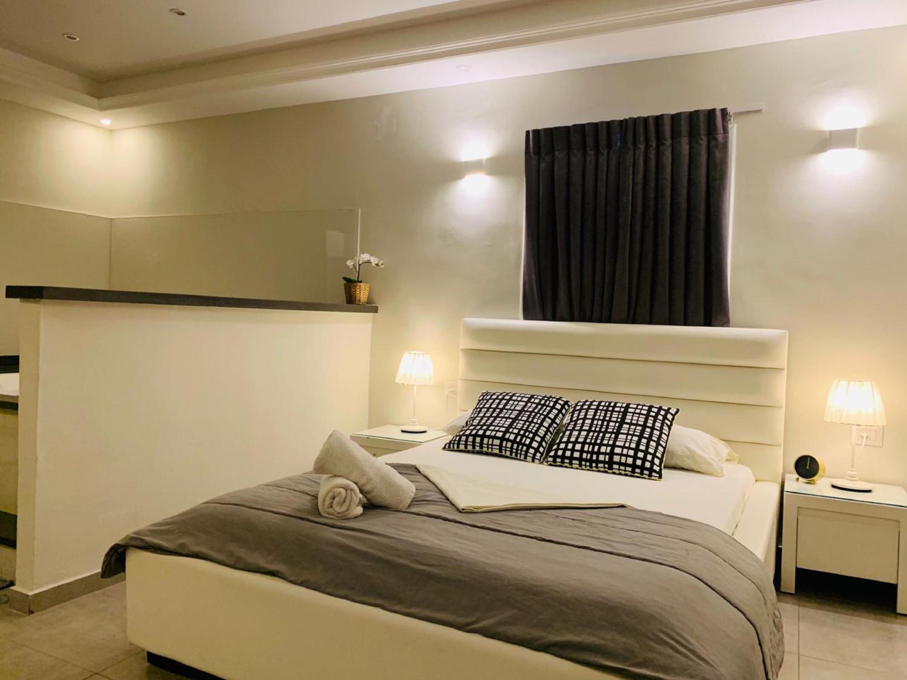 King Suite with Spa Bath
