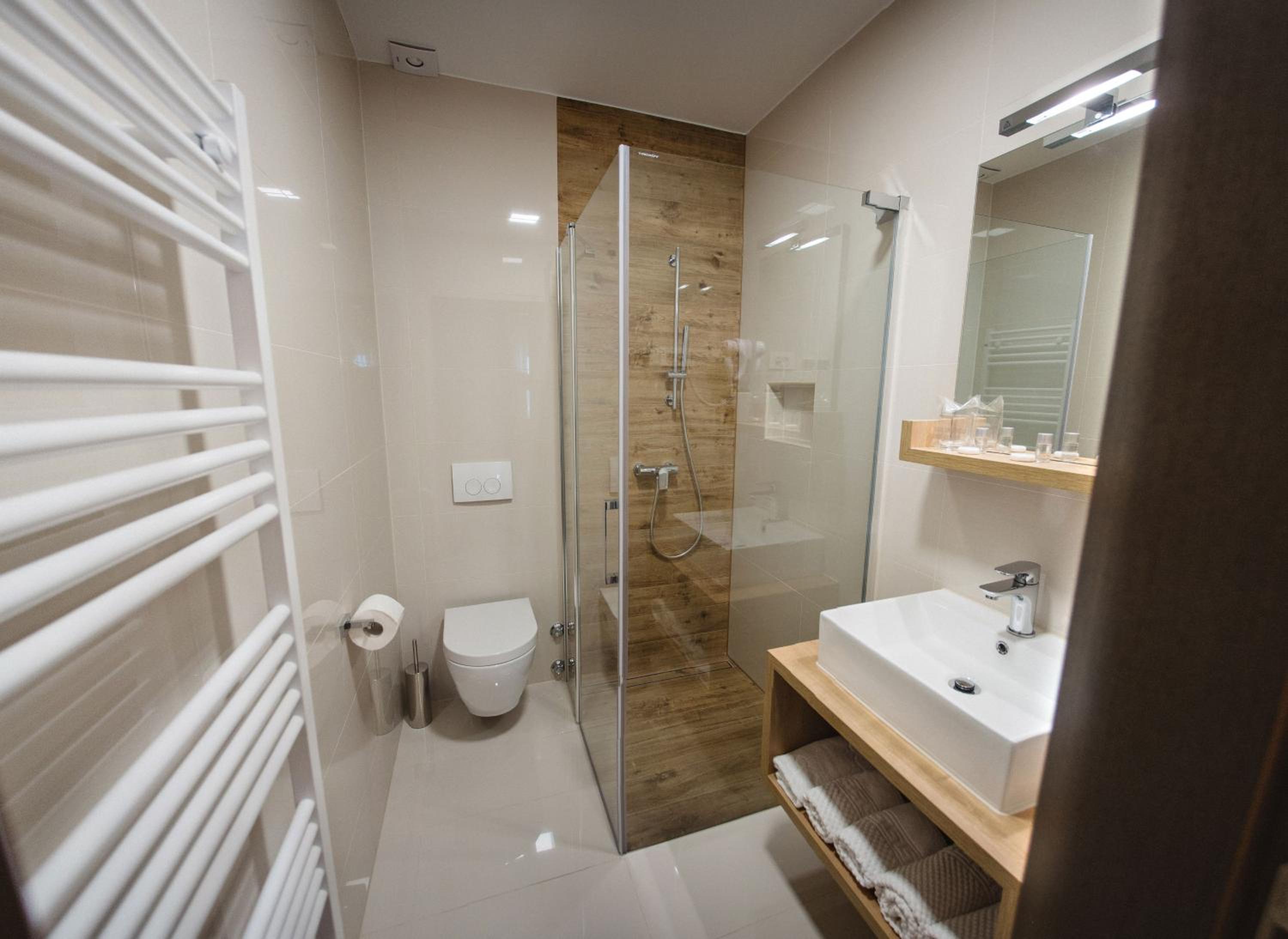 Standard Twin Room photo 2