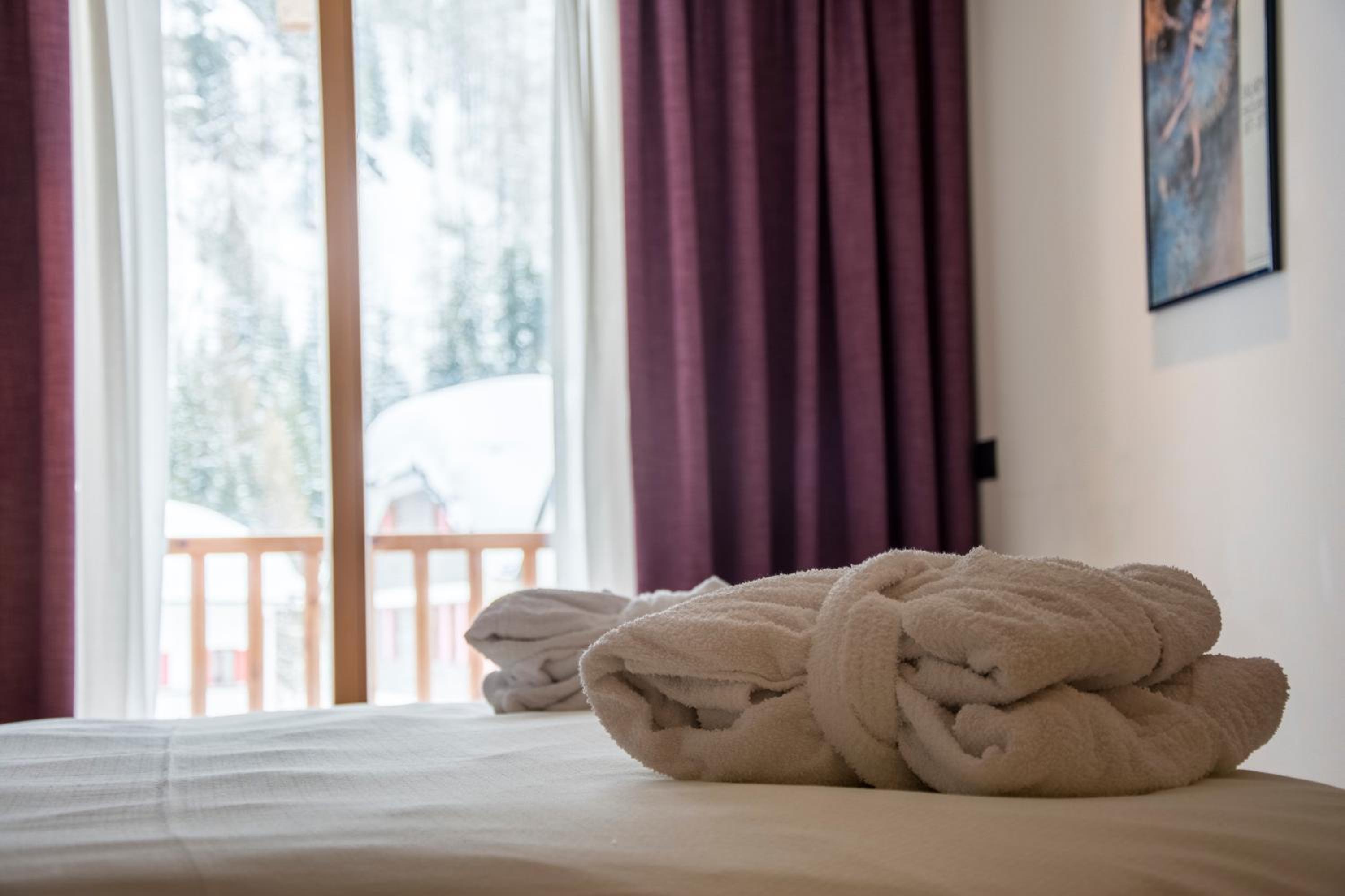 Junior Suite with Sauna - Photo 1