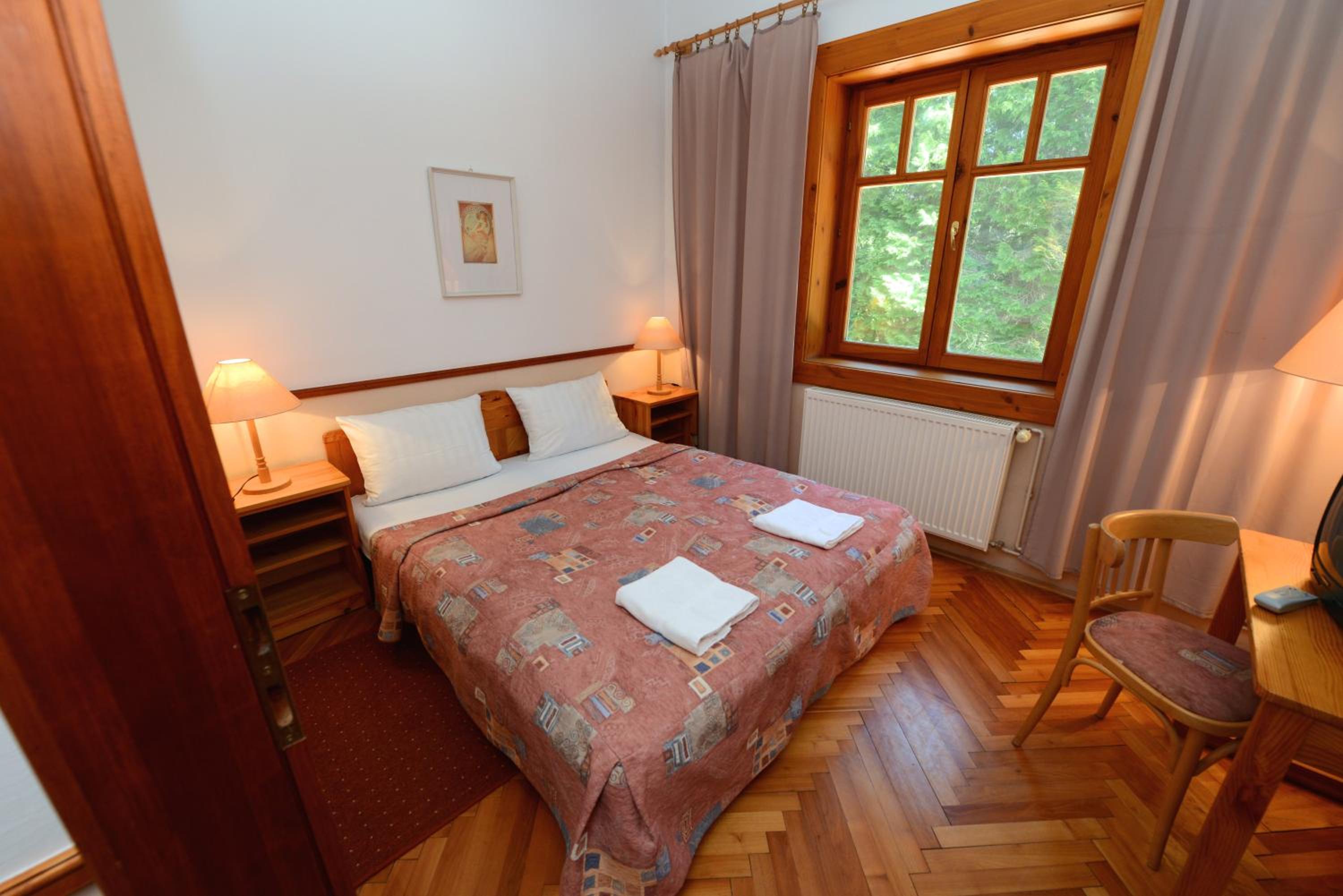 Two-Bedroom Apartment photo 2