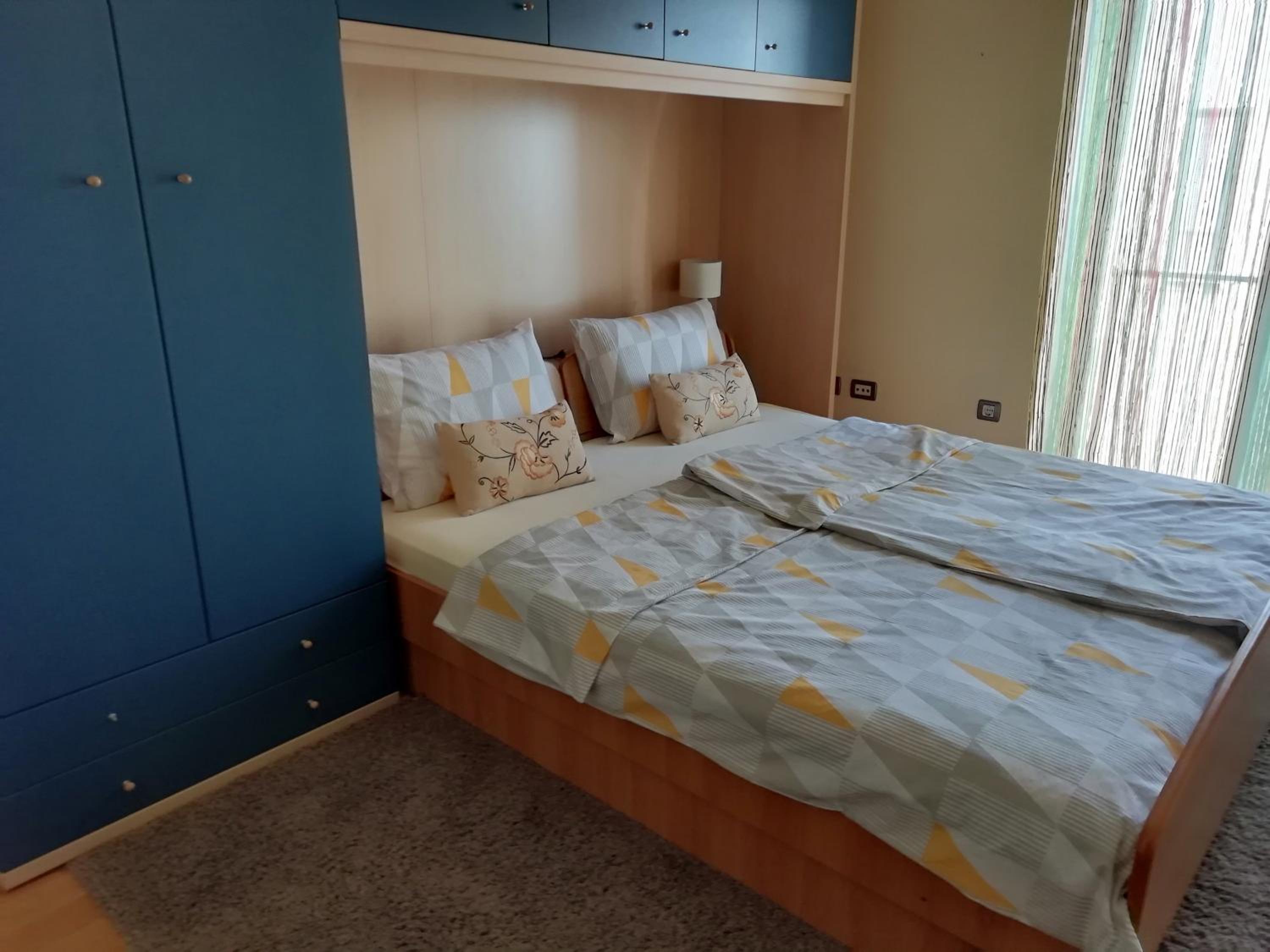 One-Bedroom Apartment with Sea View - Photo 25
