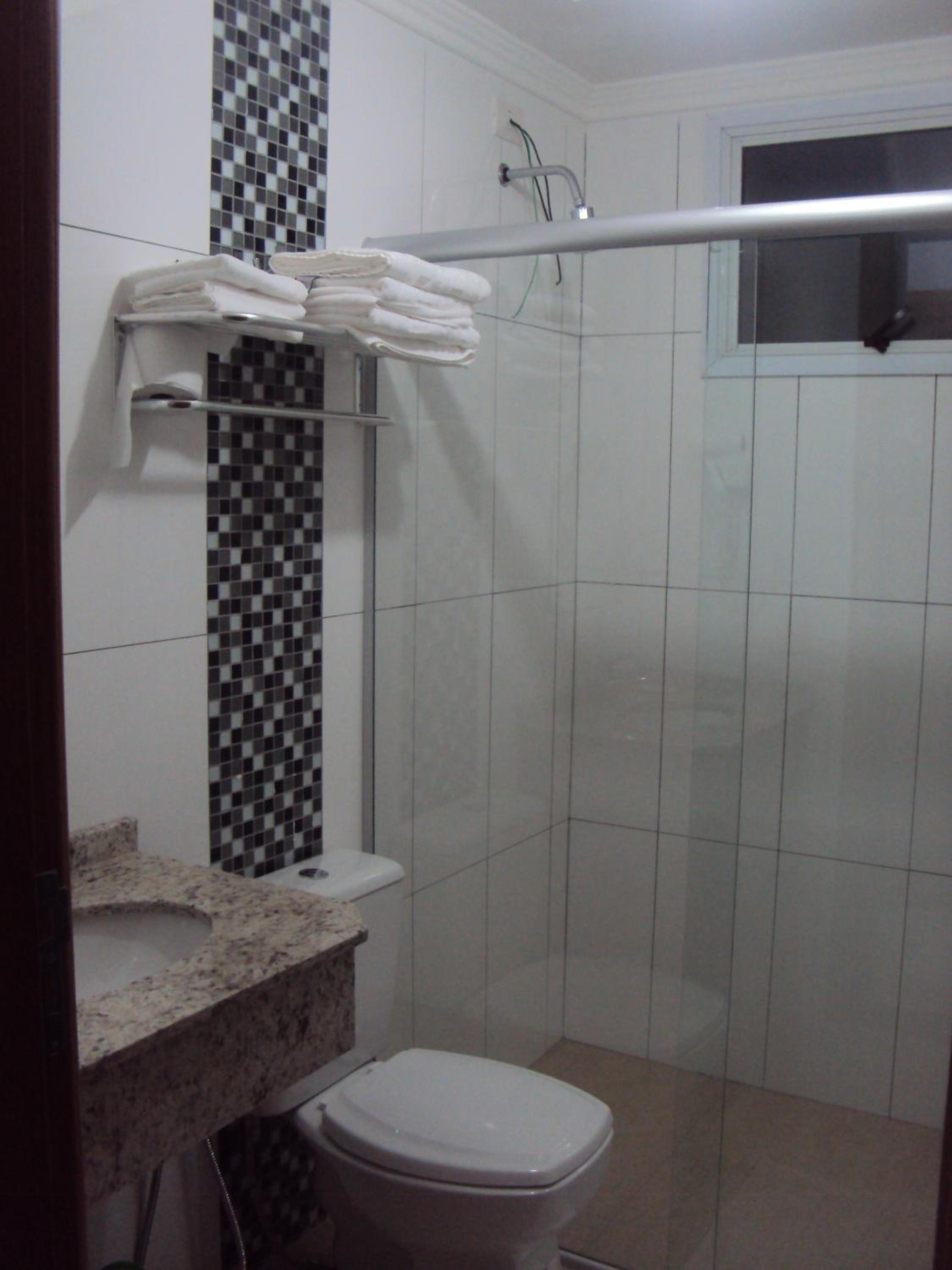 Double Room - Photo 12