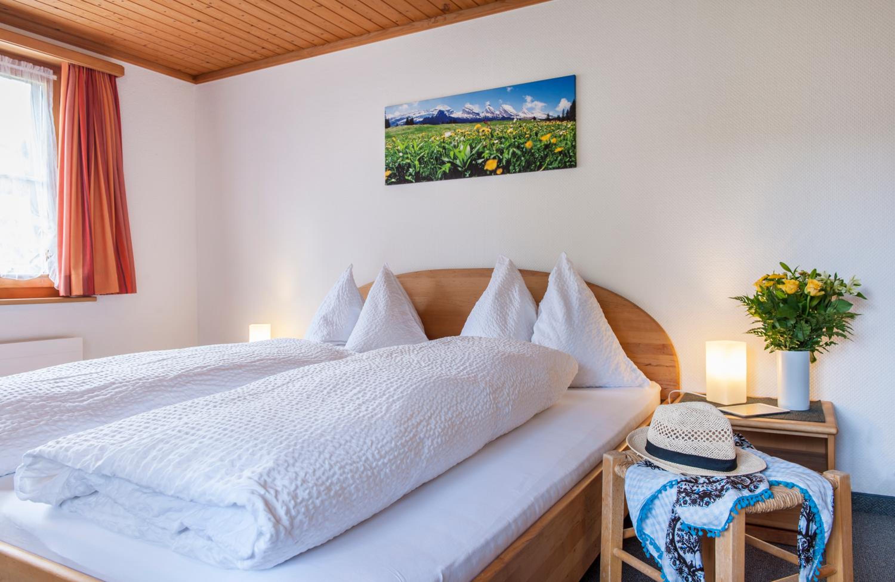 Double Room with Private Bathroom photo 2