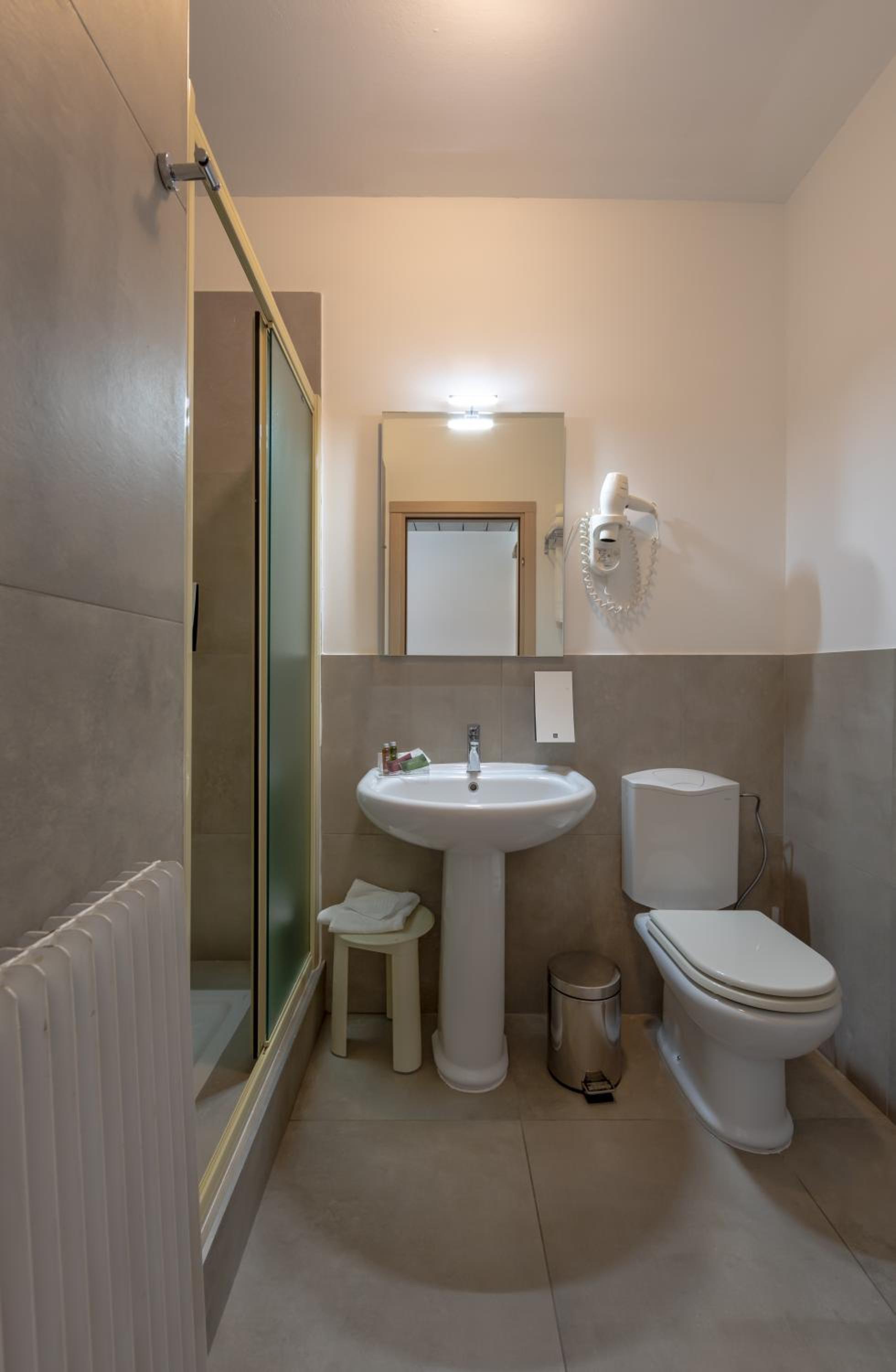 Classic Quadruple Room
