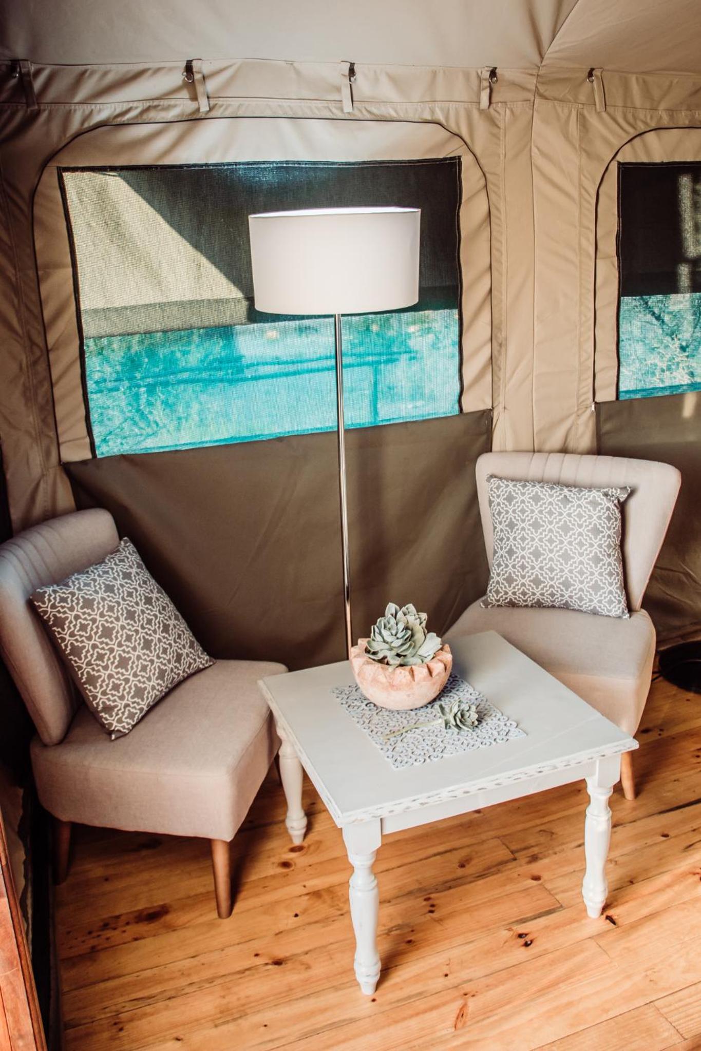 Deluxe Double or Twin Room with Mountain View photo 3