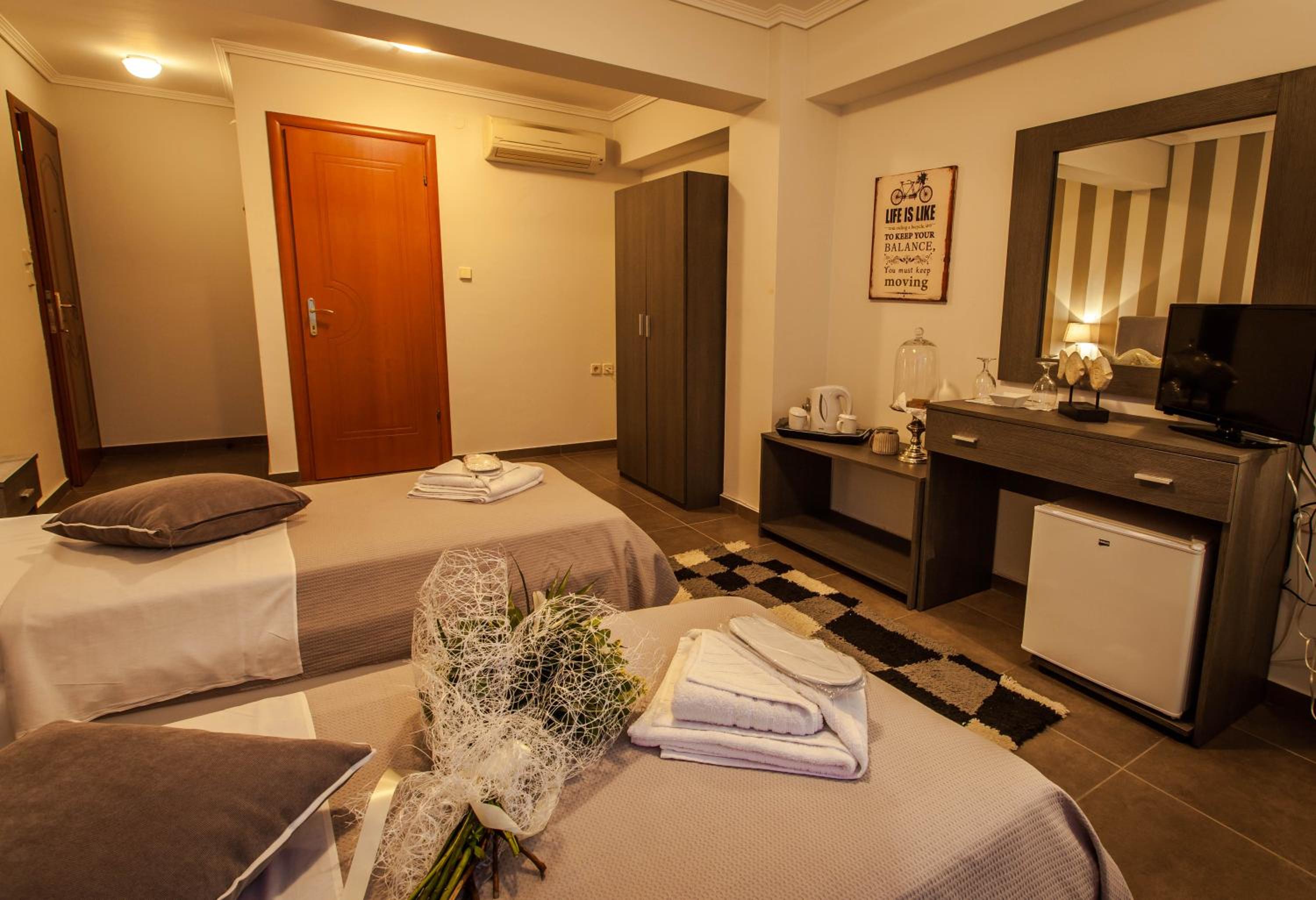 Superior Deluxe Double or Twin Room 