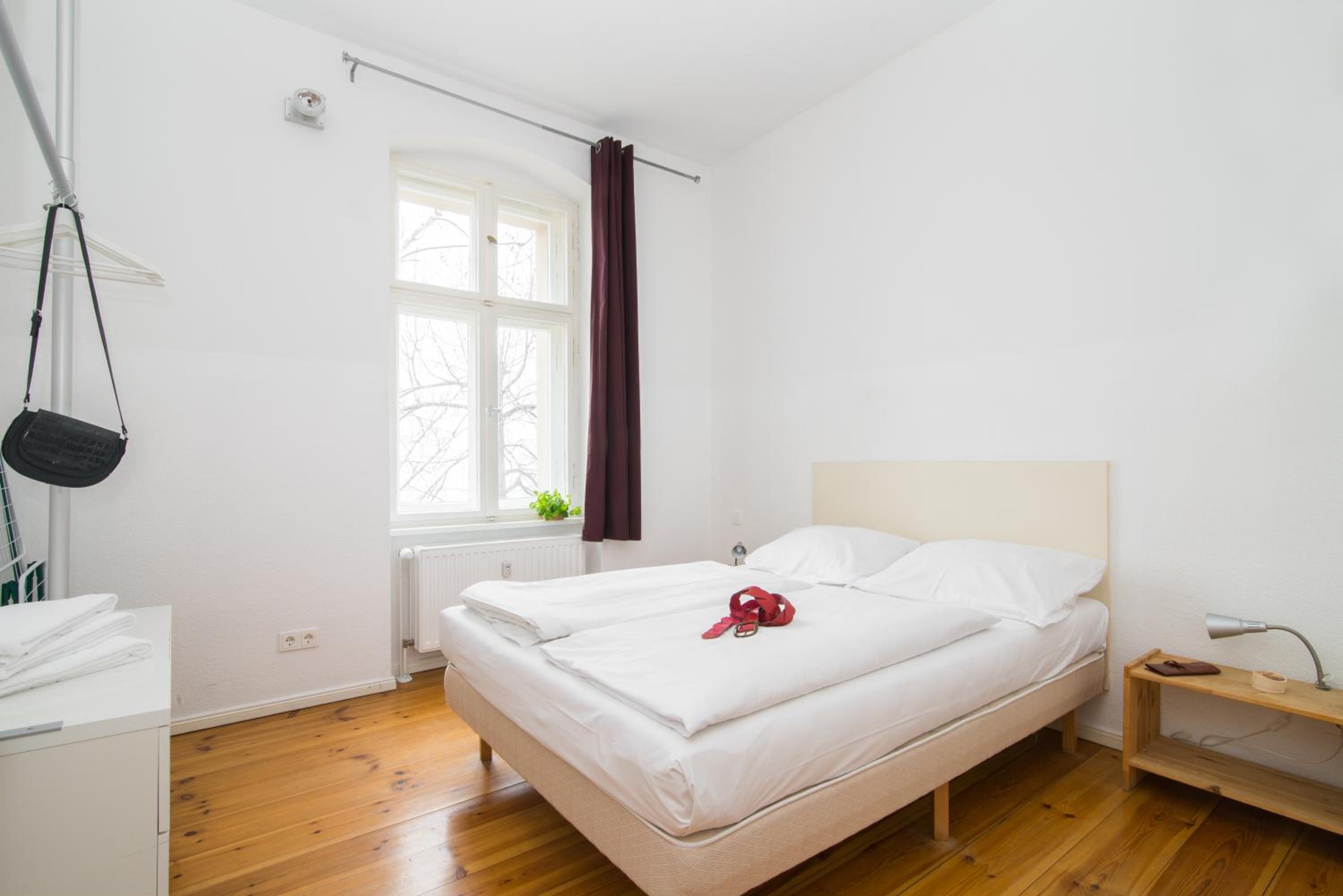 Apartment 9 photo 1