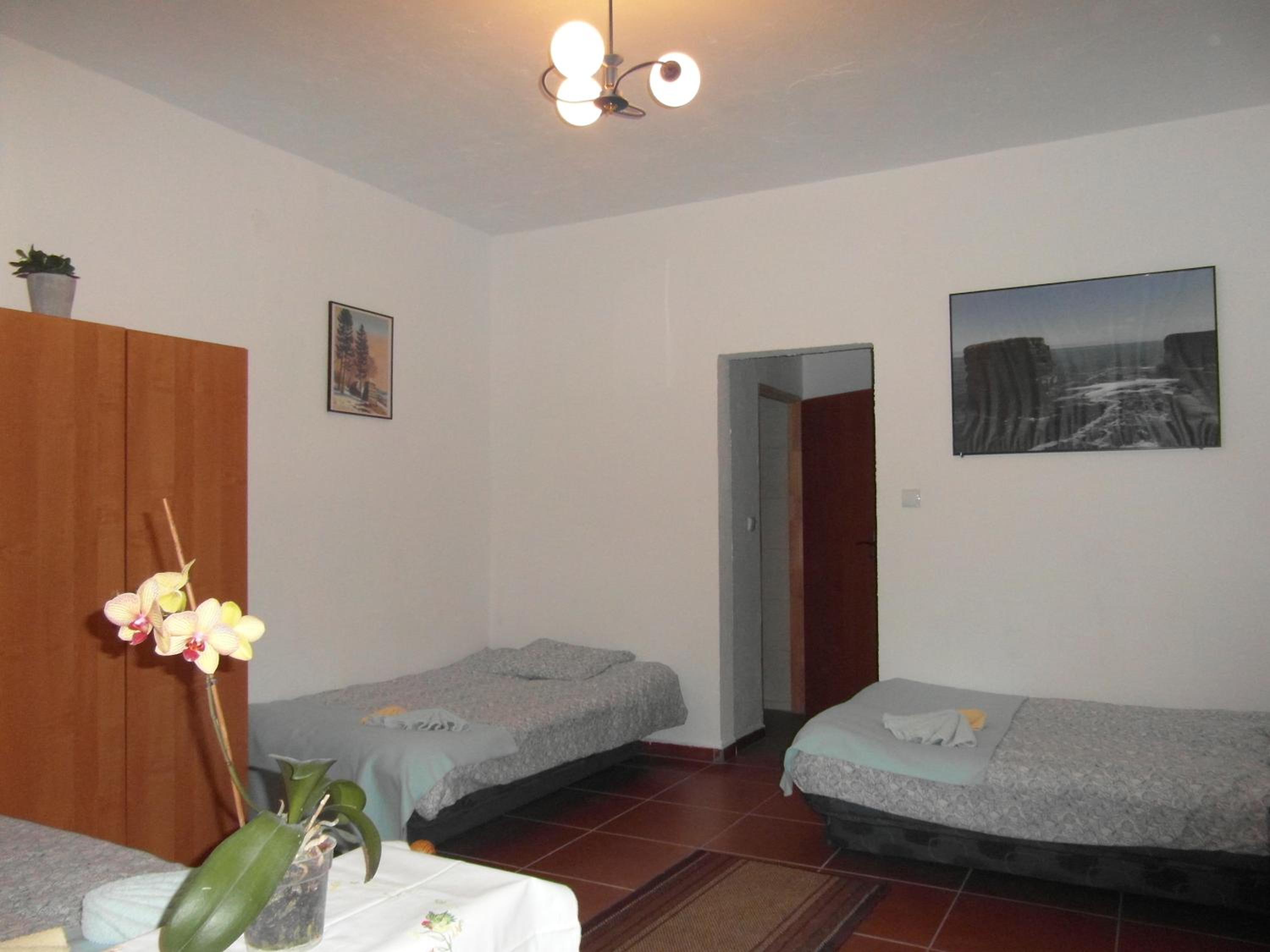 Comfort Triple Room with Shower photo 1